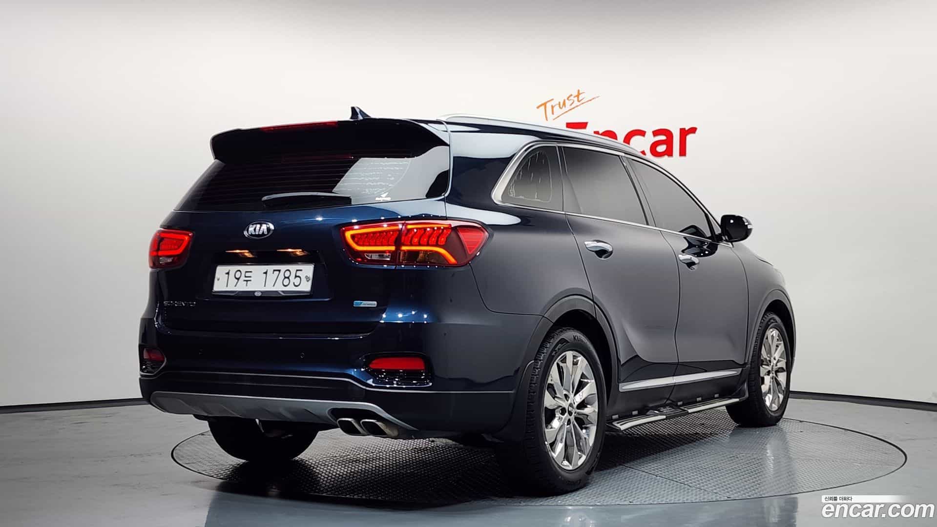 Sorento Kia 2017.8-OUTER-002