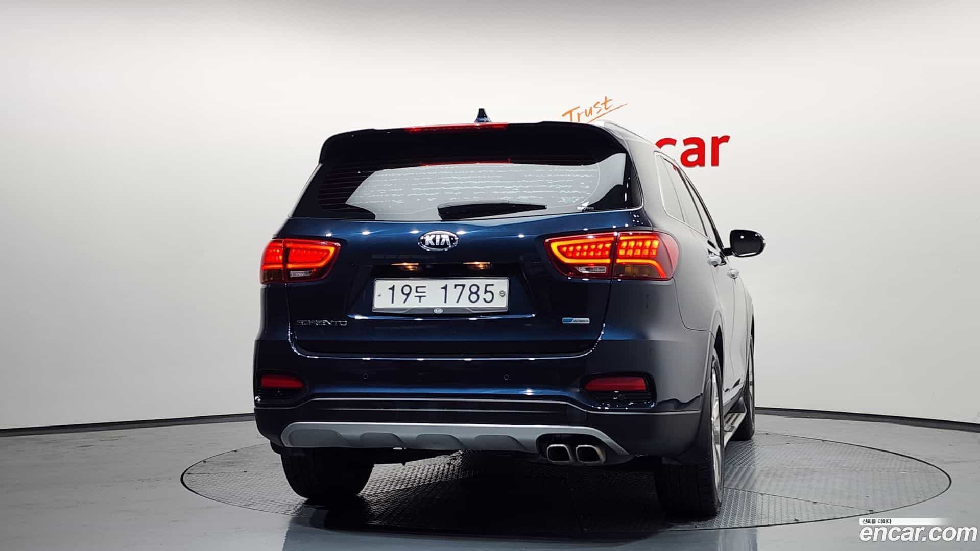 Sorento Kia 2017.8-OUTER-004