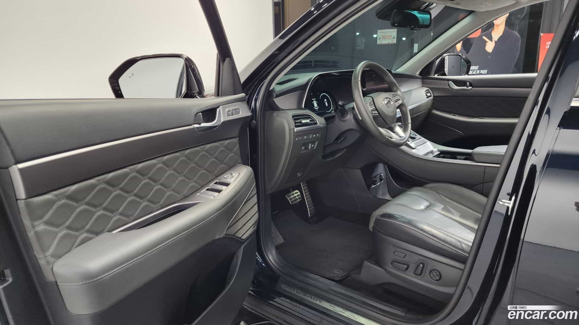 Palisade Hyundai 2022.2-INNER-010
