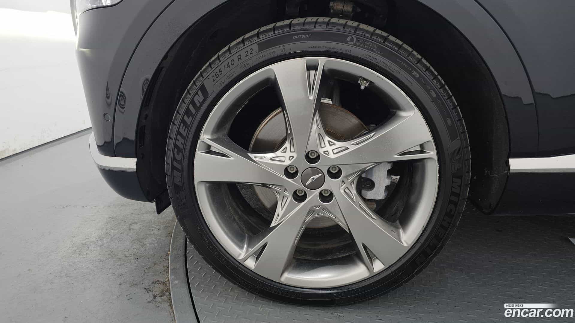 GV80 Genesis 2021.2-OUTER-005