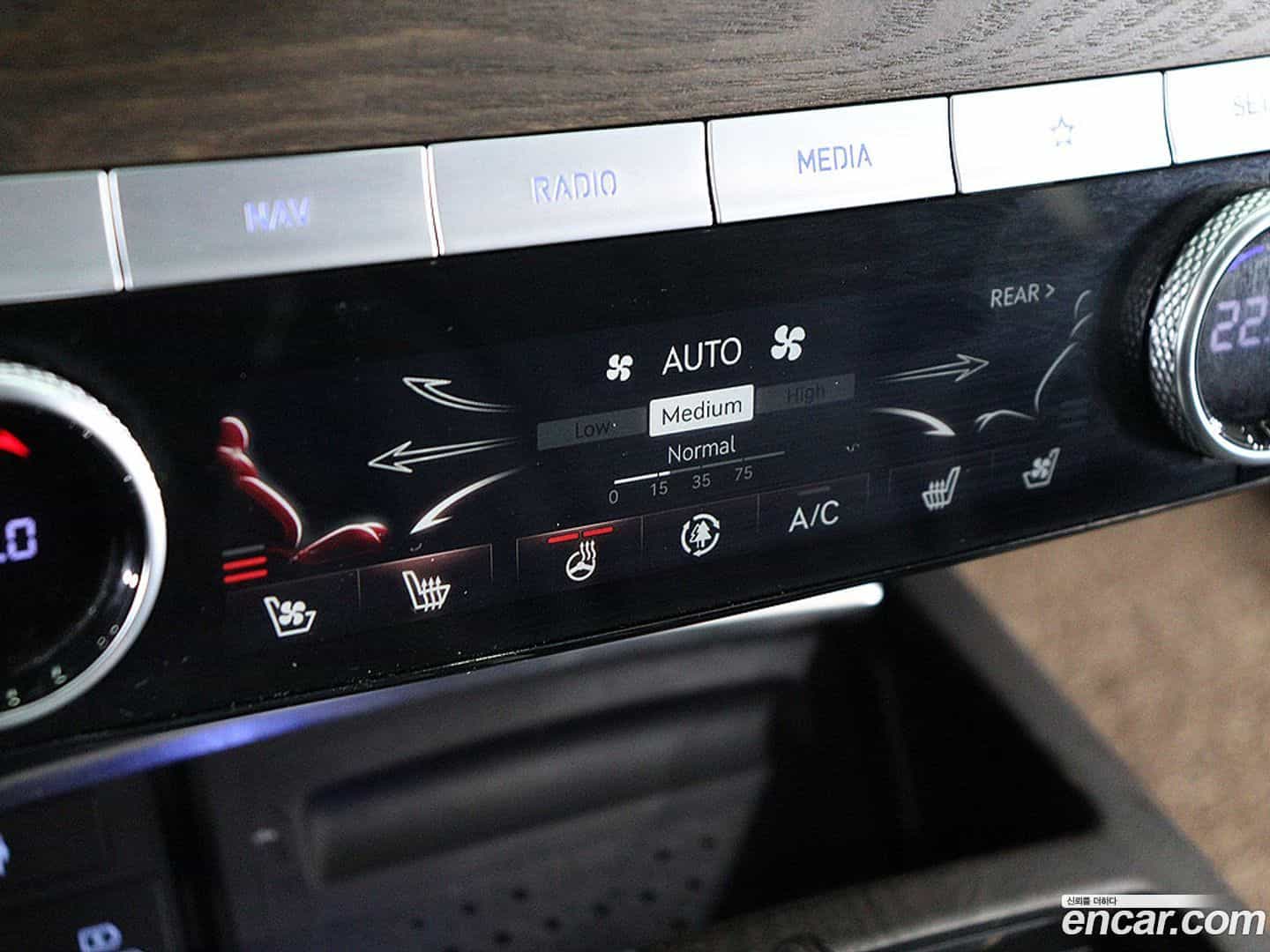 G80 Genesis 2020.11-INNER-010