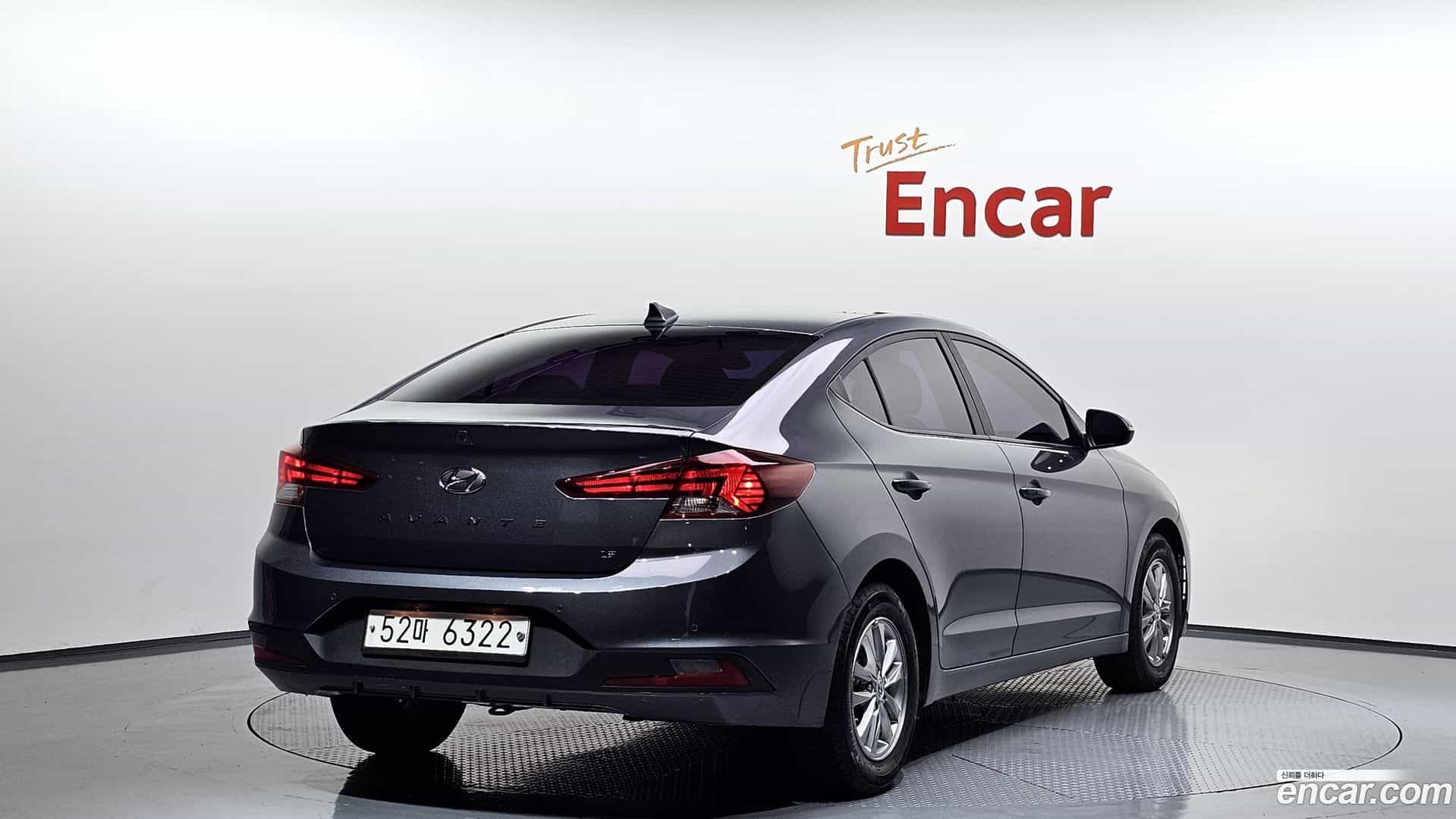 AVANTE Hyundai 2019.1-OUTER-002