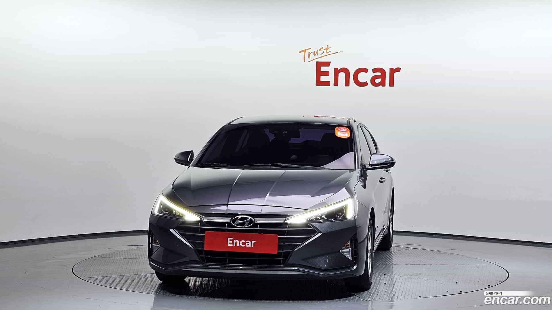 AVANTE Hyundai 2019.1-OUTER-003