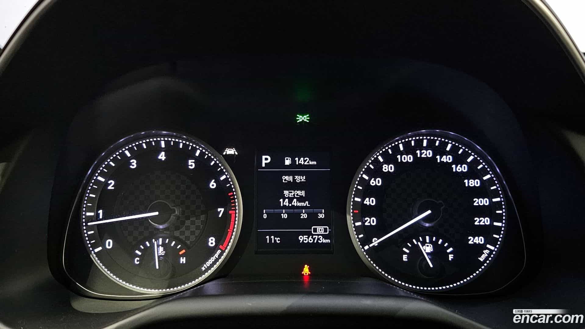 AVANTE Hyundai 2019.1-INNER-008