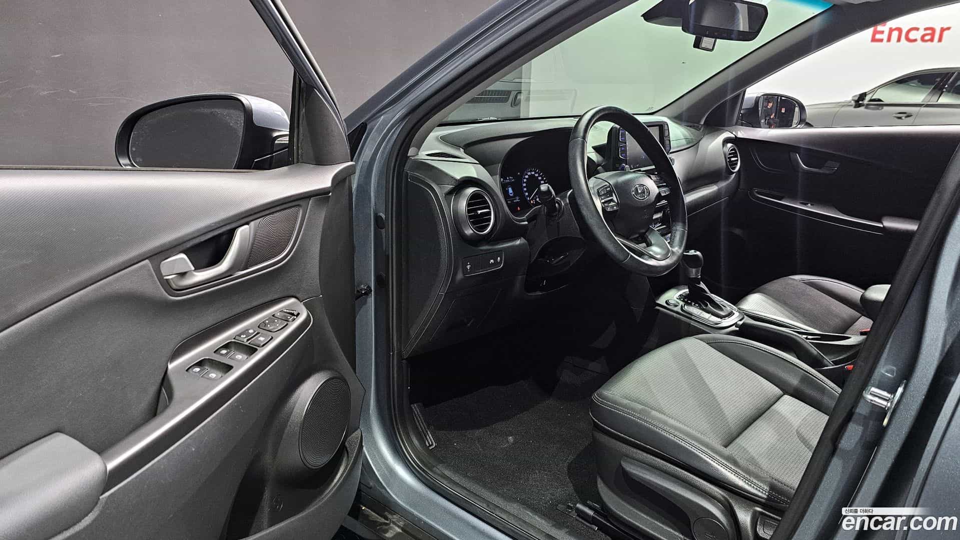 Kona Hyundai 2020.8-OPTION-015