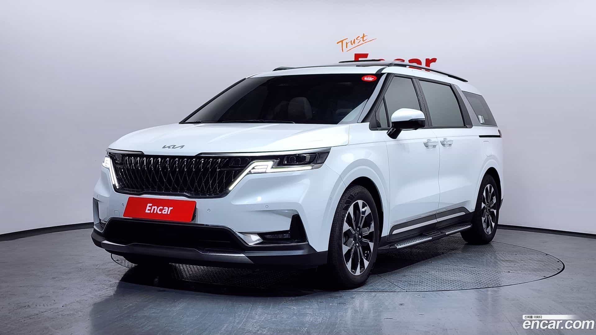 Canival Kia 2023.3-OUTER-001
