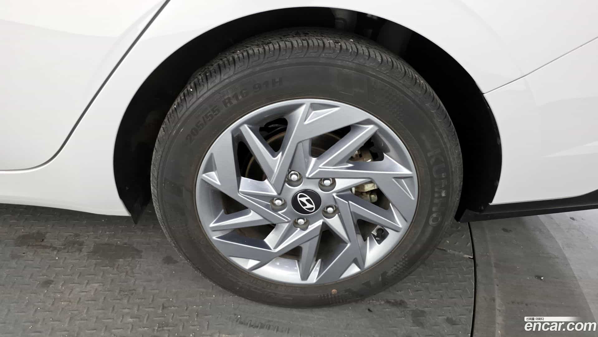 AVANTE Hyundai 2024.6-OUTER-005