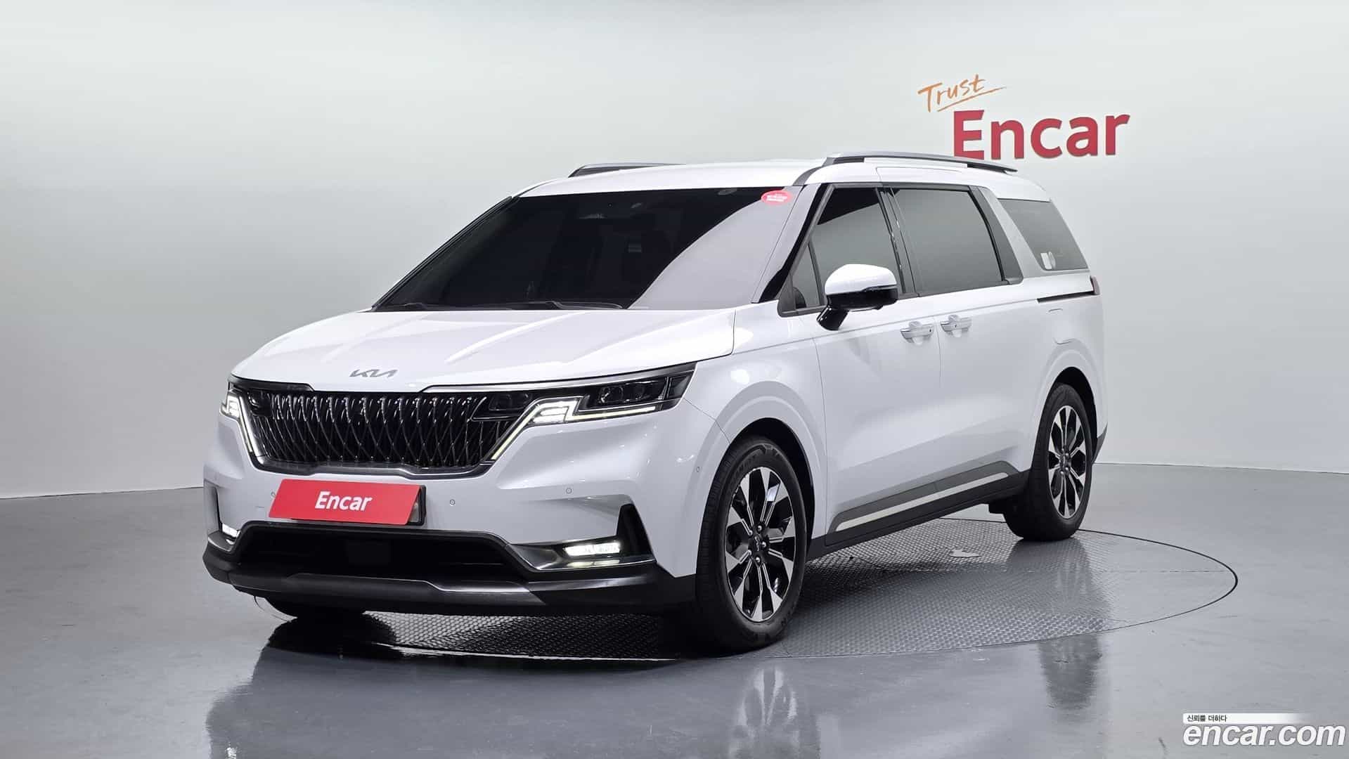 Canival Kia 2022.11-OUTER-001