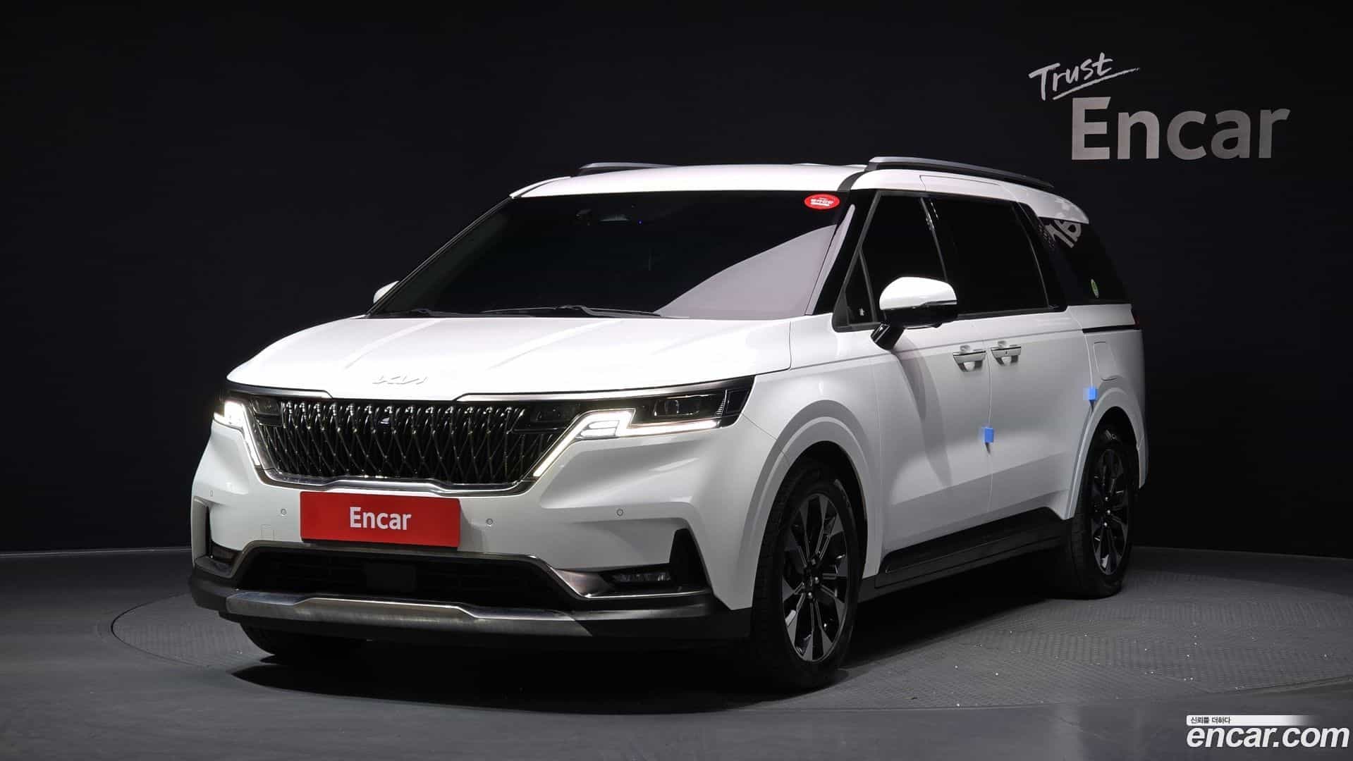 Canival Kia 2023.0-OUTER-001