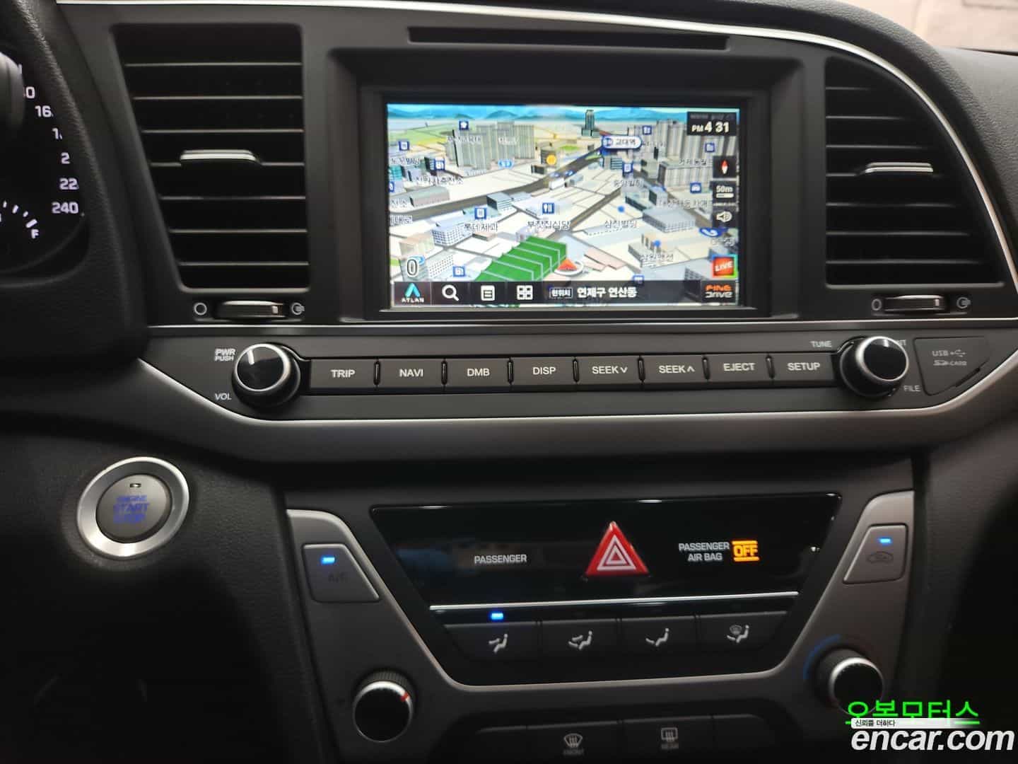 AVANTE Hyundai 2017.5-OPTION-015