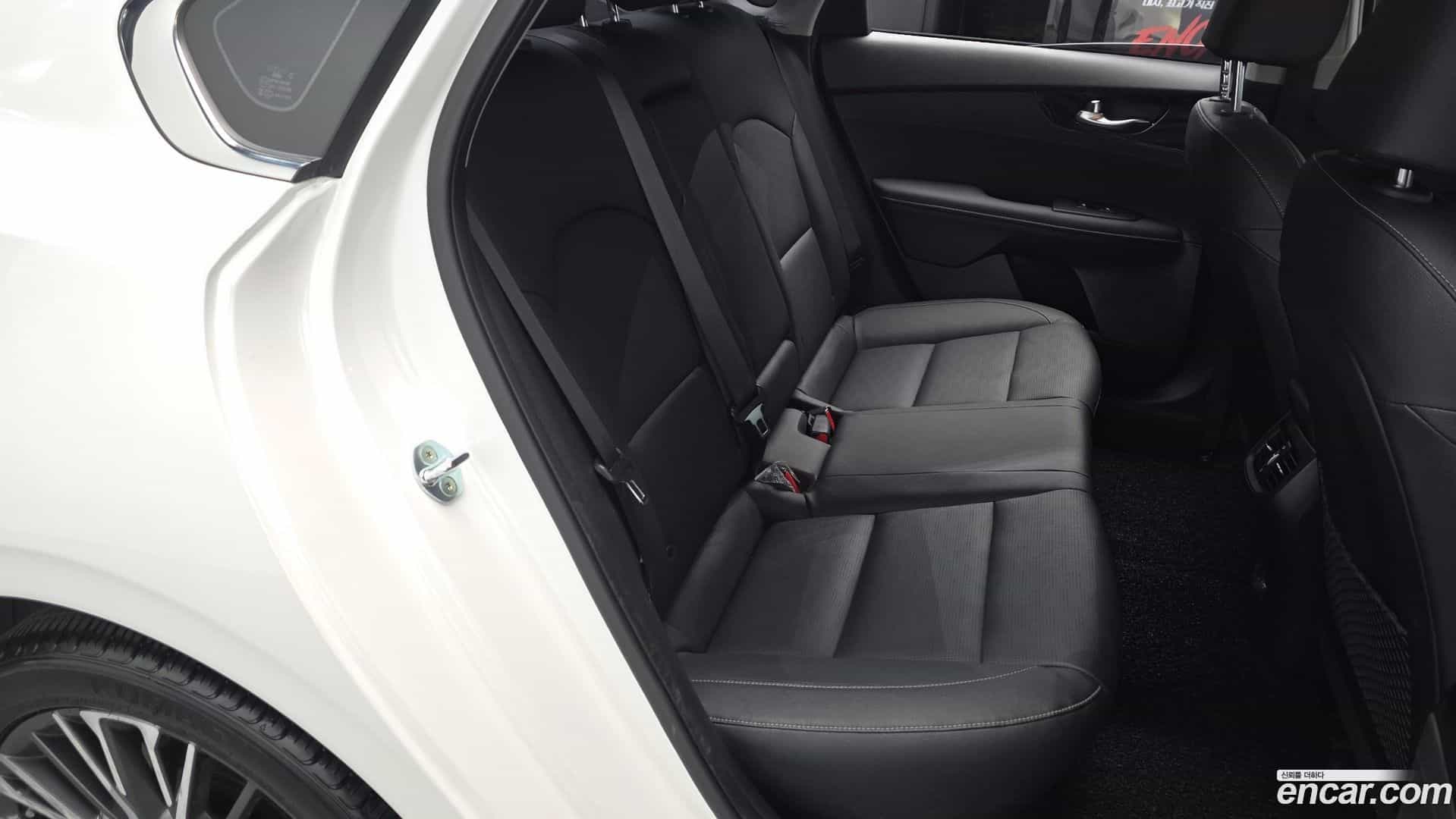 K3 Kia 2022.3-OPTION-015