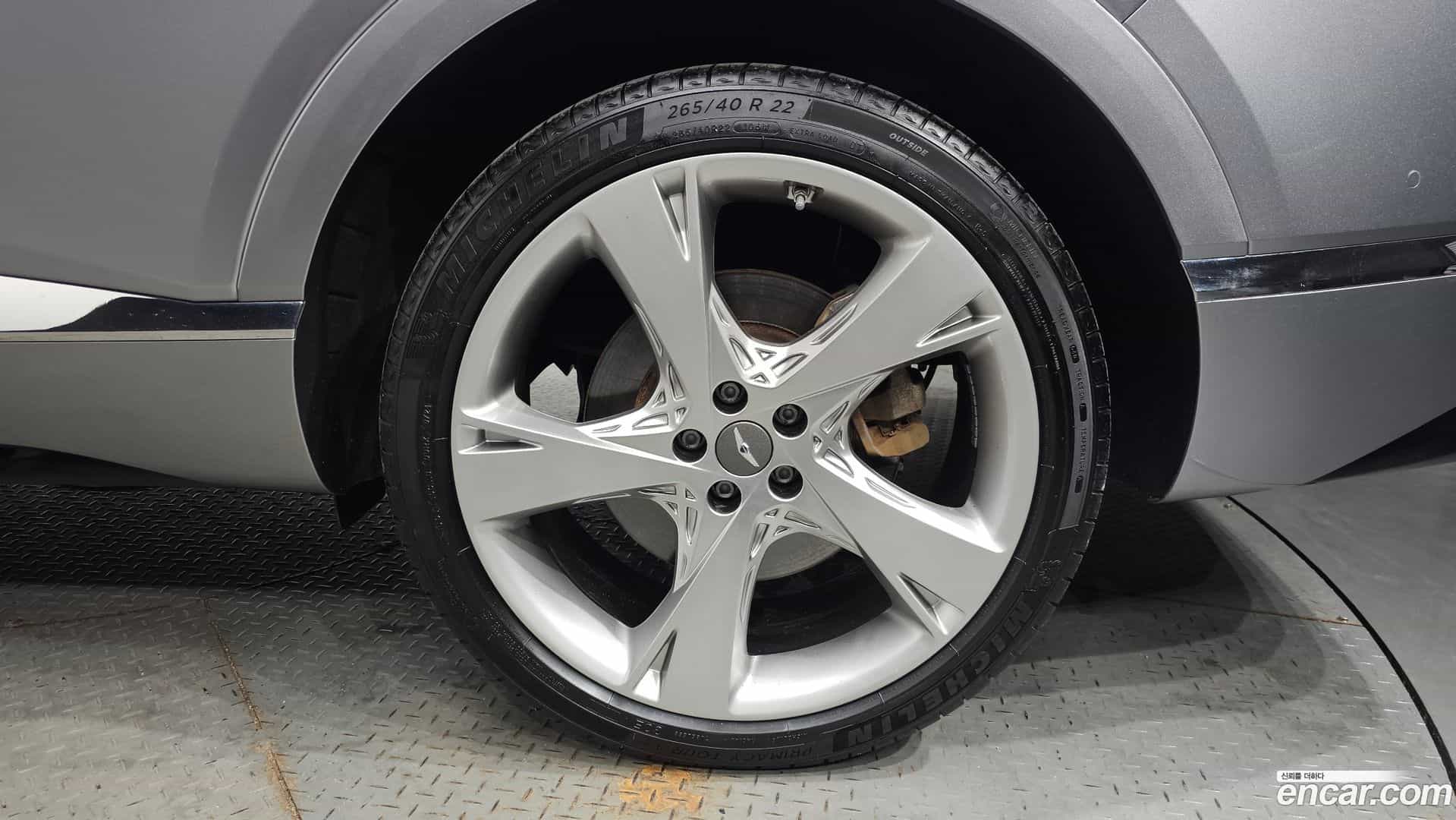 GV80 Genesis 2021.0-OUTER-005