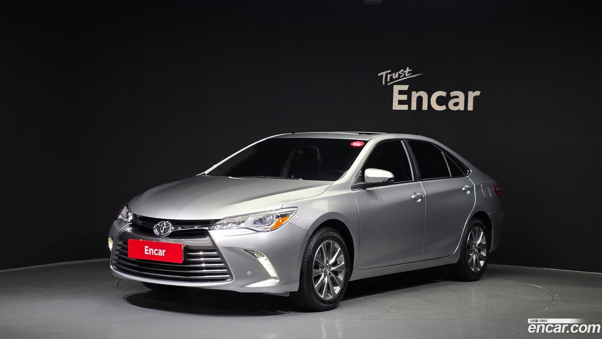 Main__Slider__Photo:Camry Toyota 2017.7-0