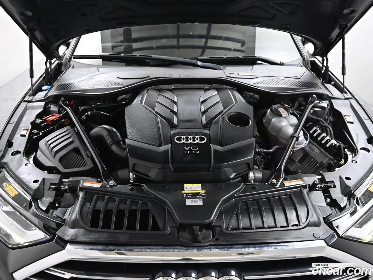 A8 Audi 2021.11-INNER-006