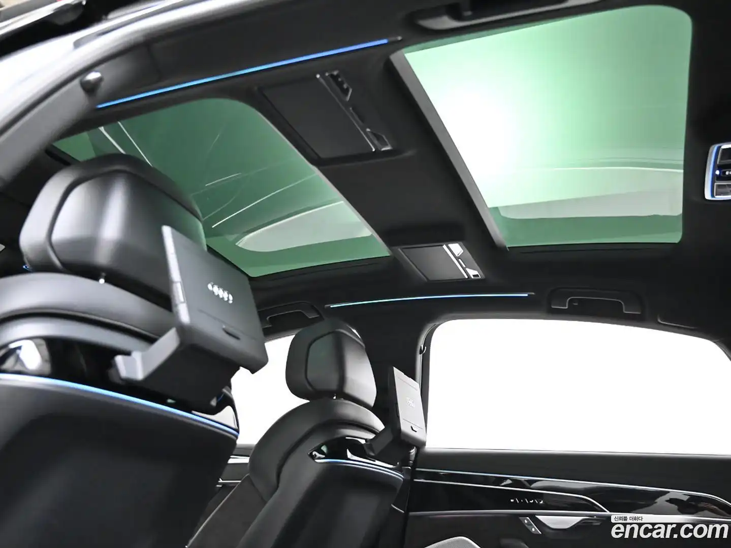 A8 Audi 2021.11-OPTION-023