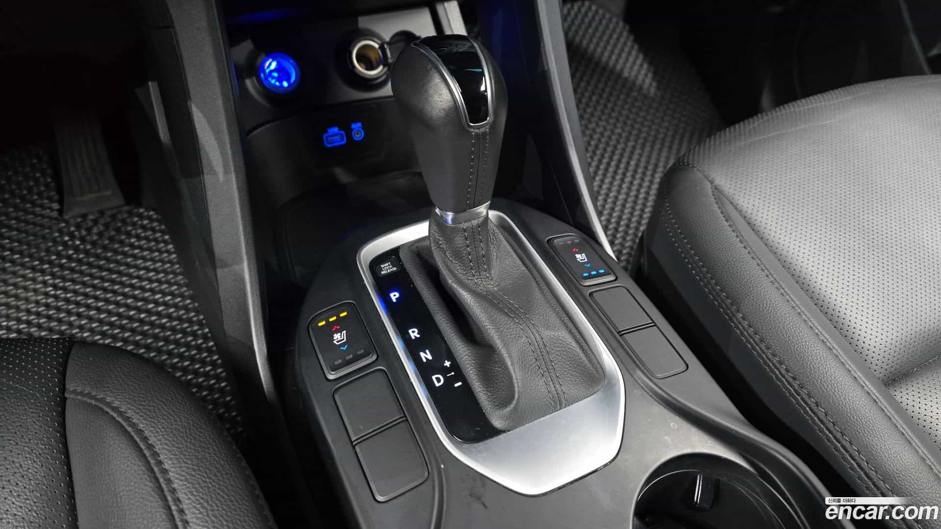 Santafe Hyundai 2016.4-INNER-009