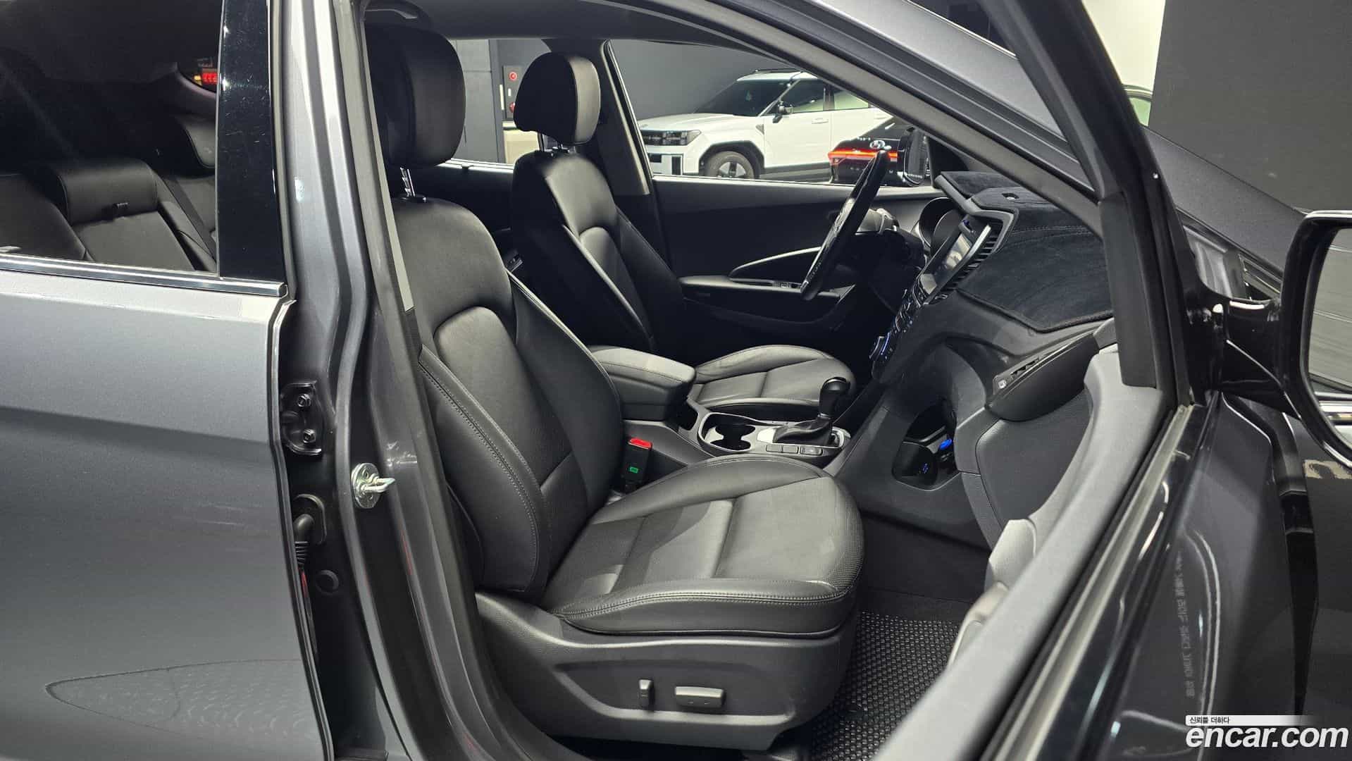 Santafe Hyundai 2016.4-INNER-010