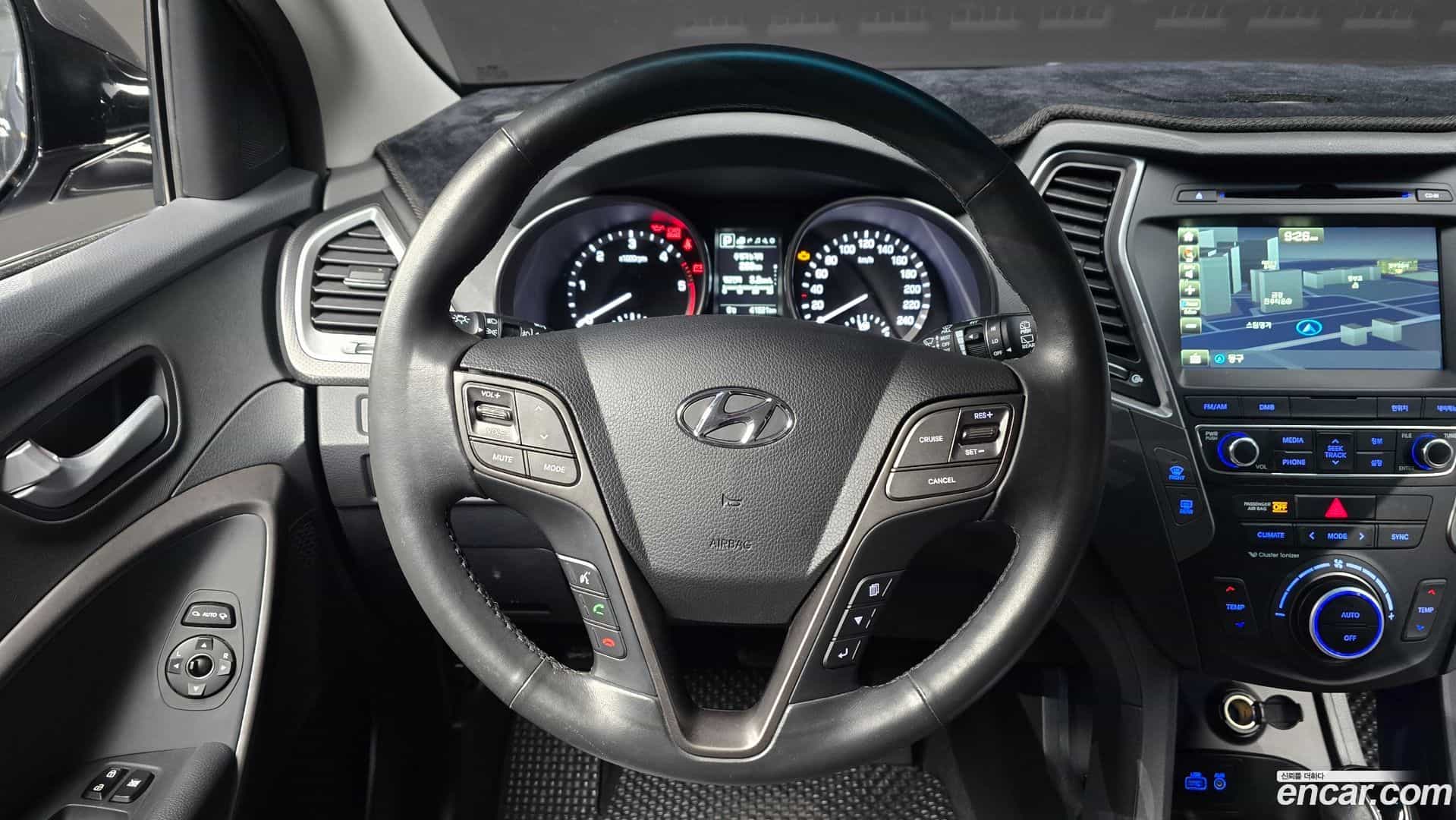 Santafe Hyundai 2016.4-OPTION-017