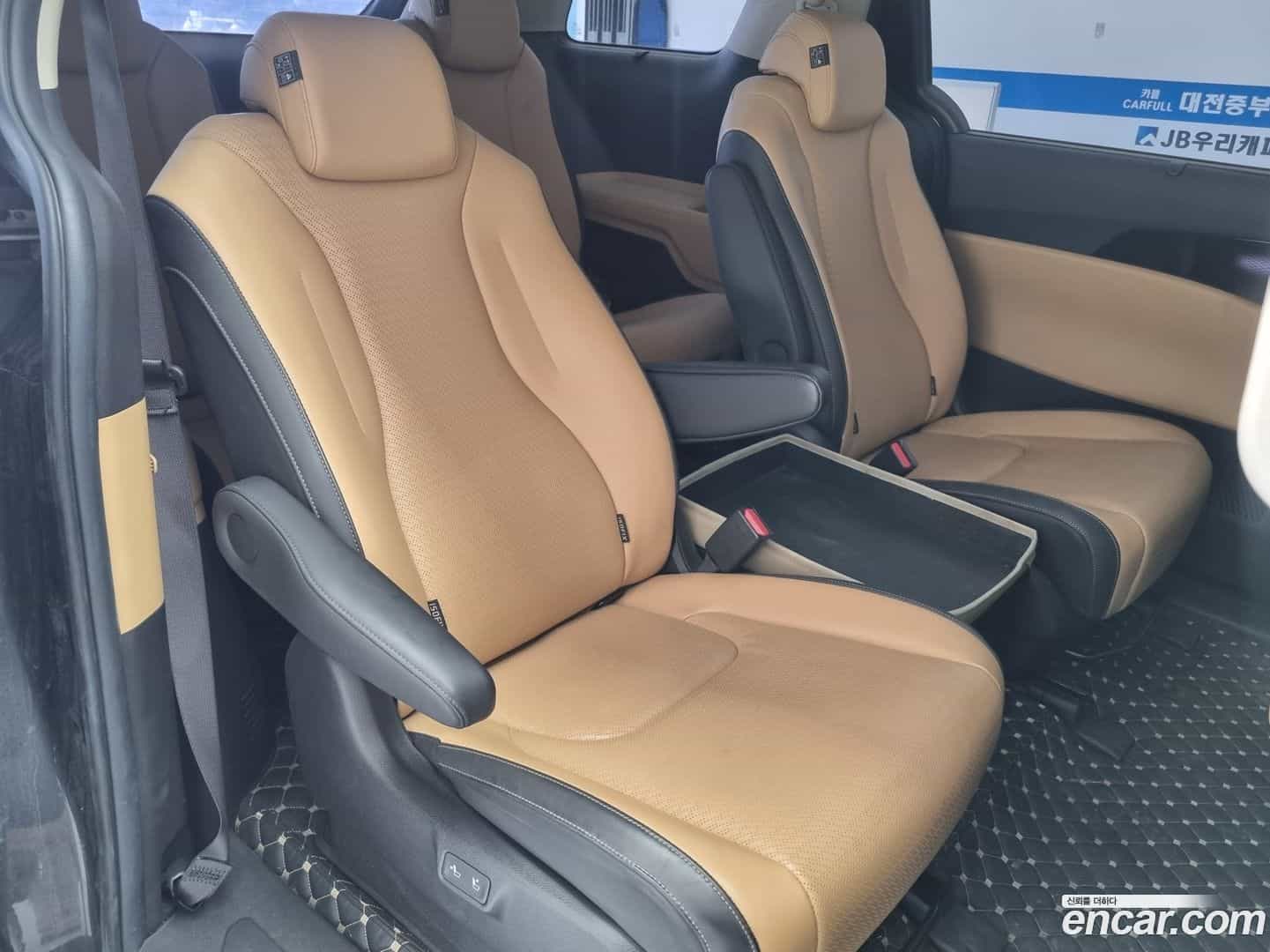 Canival Kia 2021.3-OPTION-016
