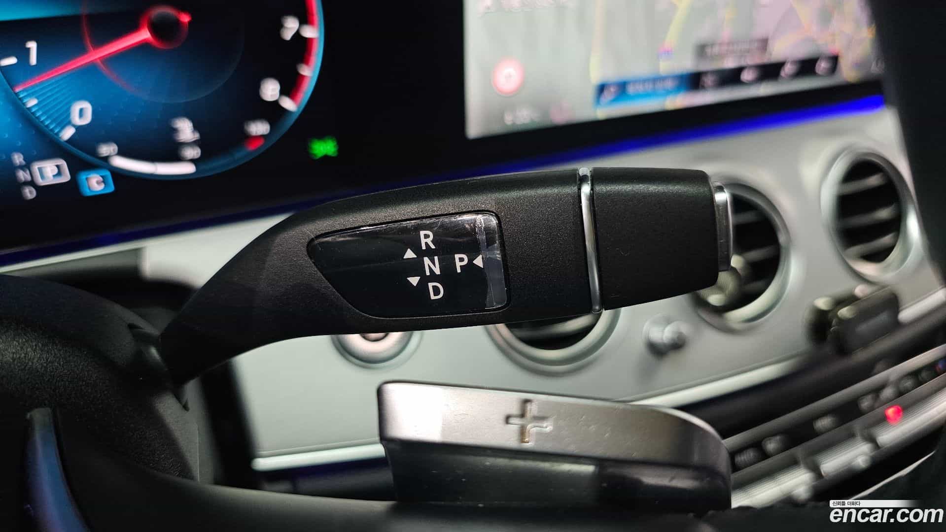 E-Class Mercedes-Benz 2021.3-INNER-009