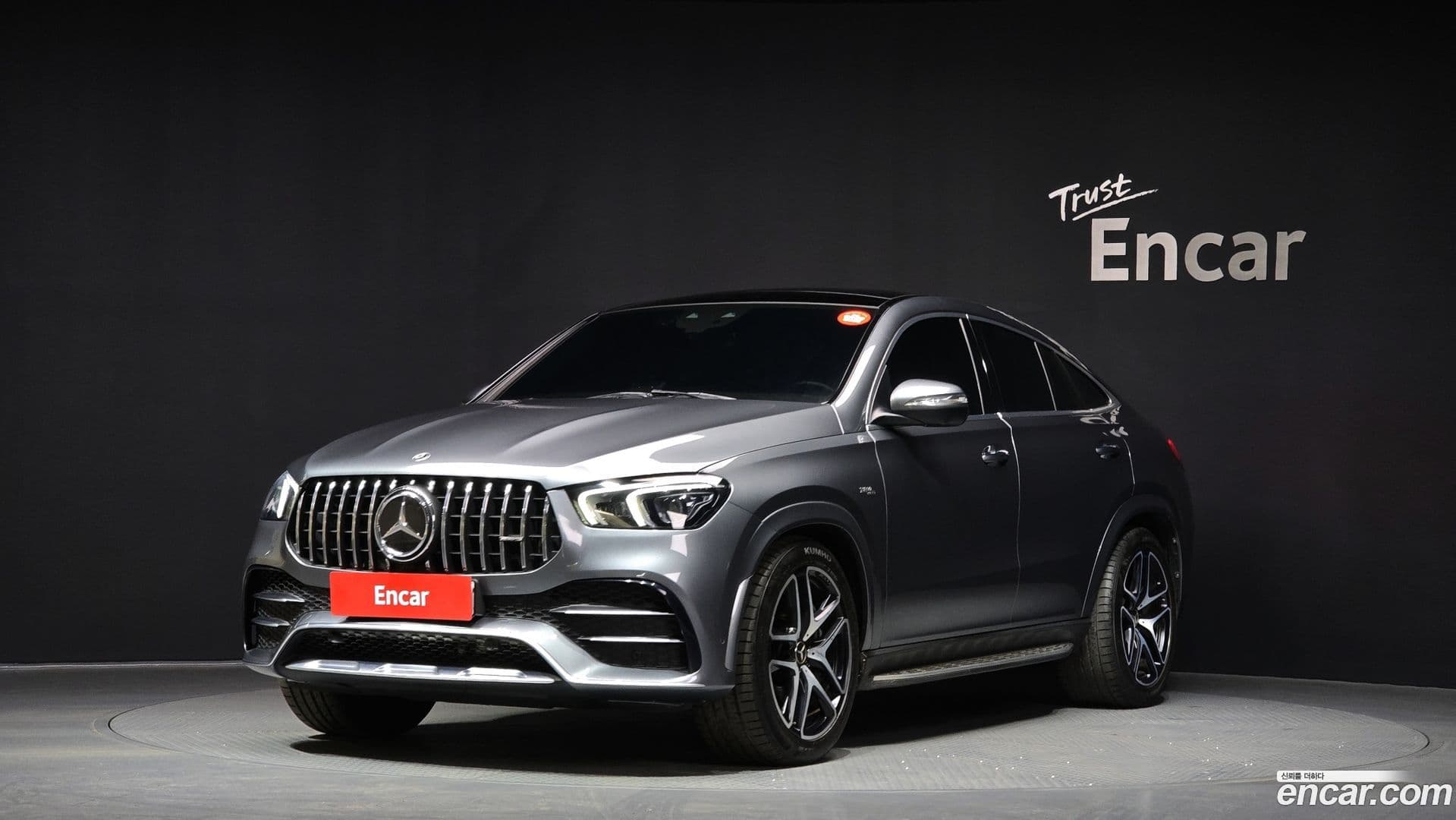 Main__Slider__Photo:GLE-Class Mercedes-Benz 2021.3-0