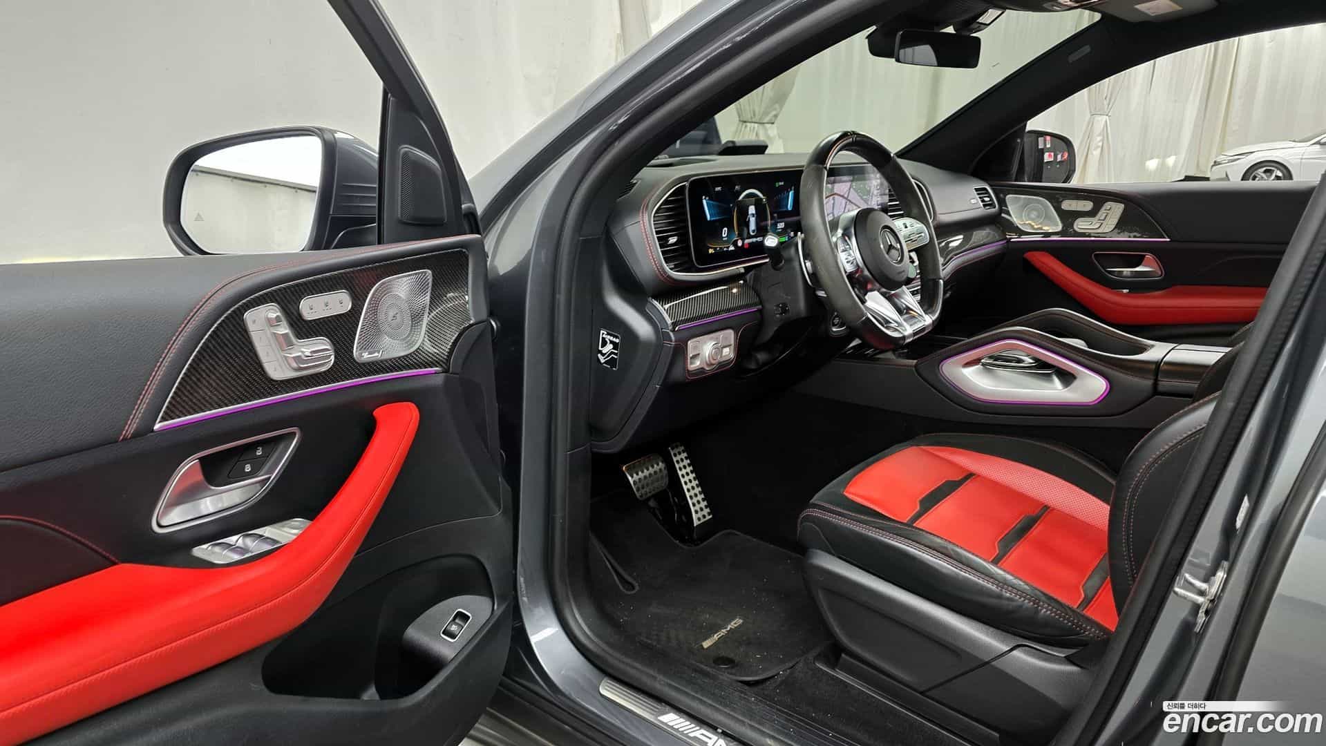 GLE-Class Mercedes-Benz 2021.3-INNER-010
