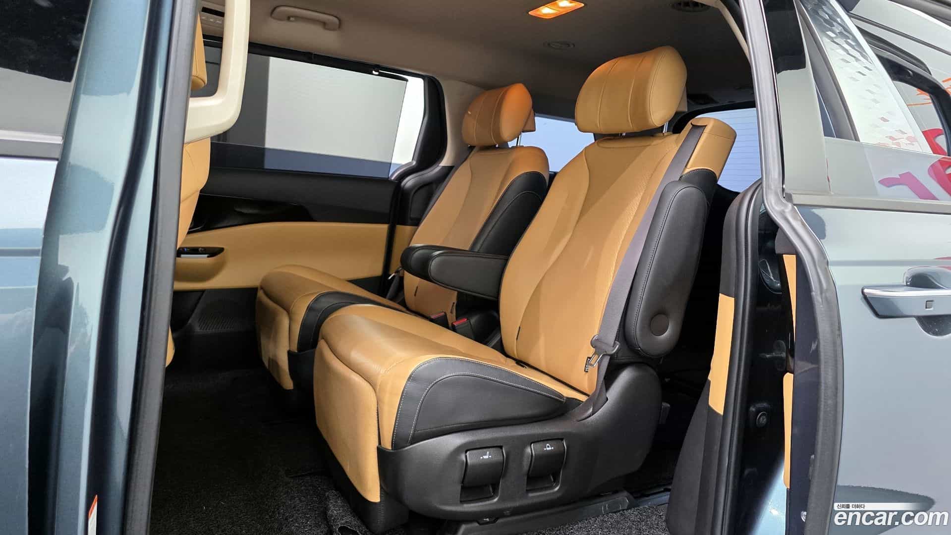 Canival Kia 2021.0-OPTION-016