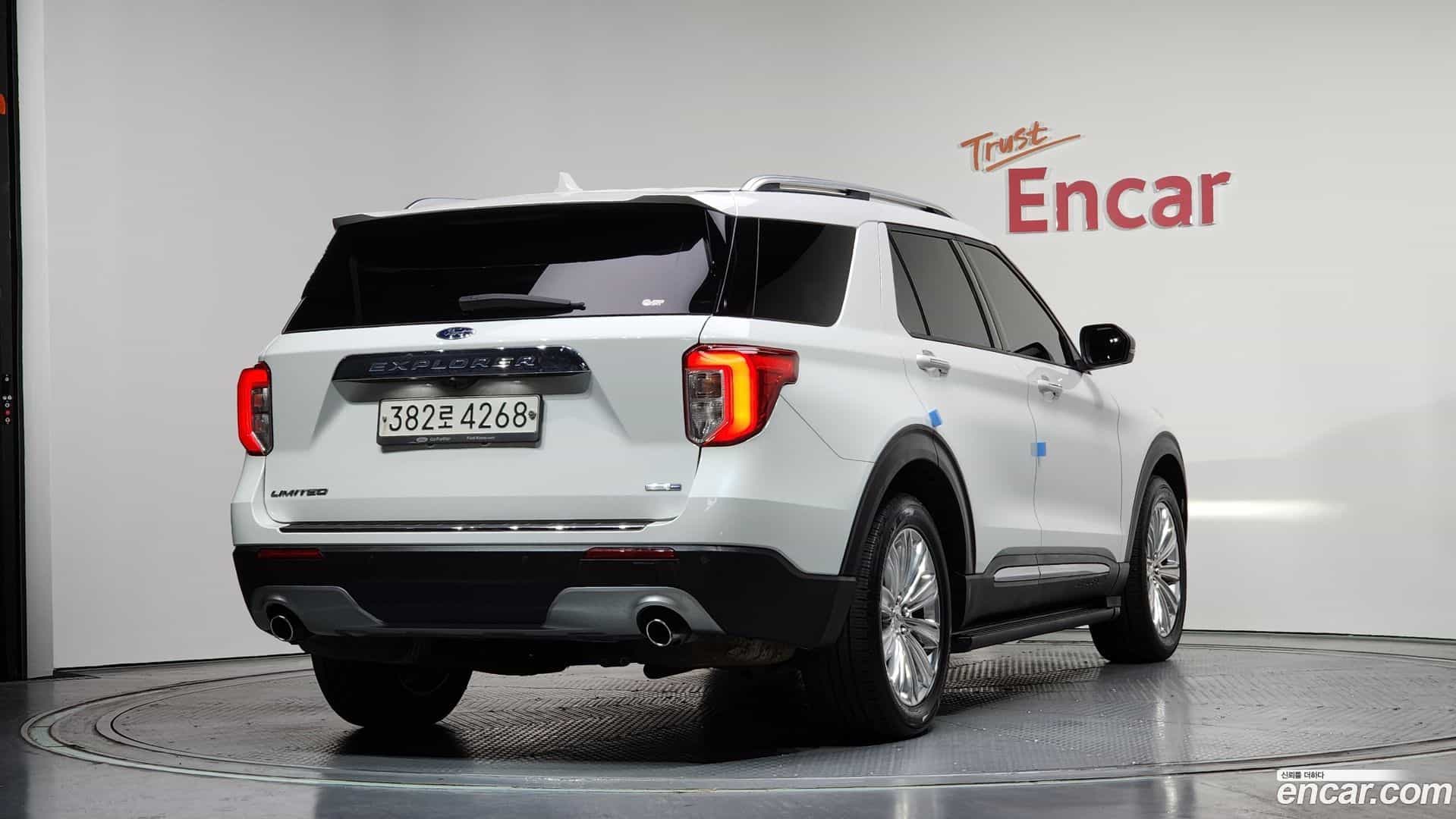 Explorer Ford 2020.3-OUTER-002