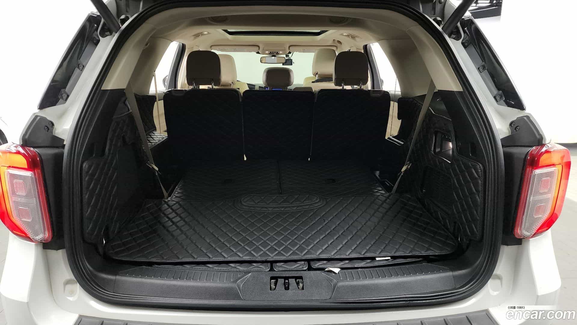 Explorer Ford 2020.3-OPTION-024