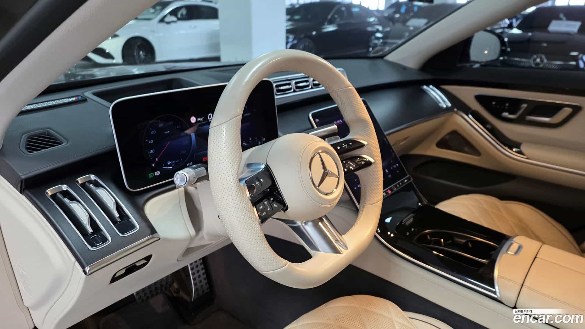 S-Class Mercedes-Benz 2022.1-OPTION-018