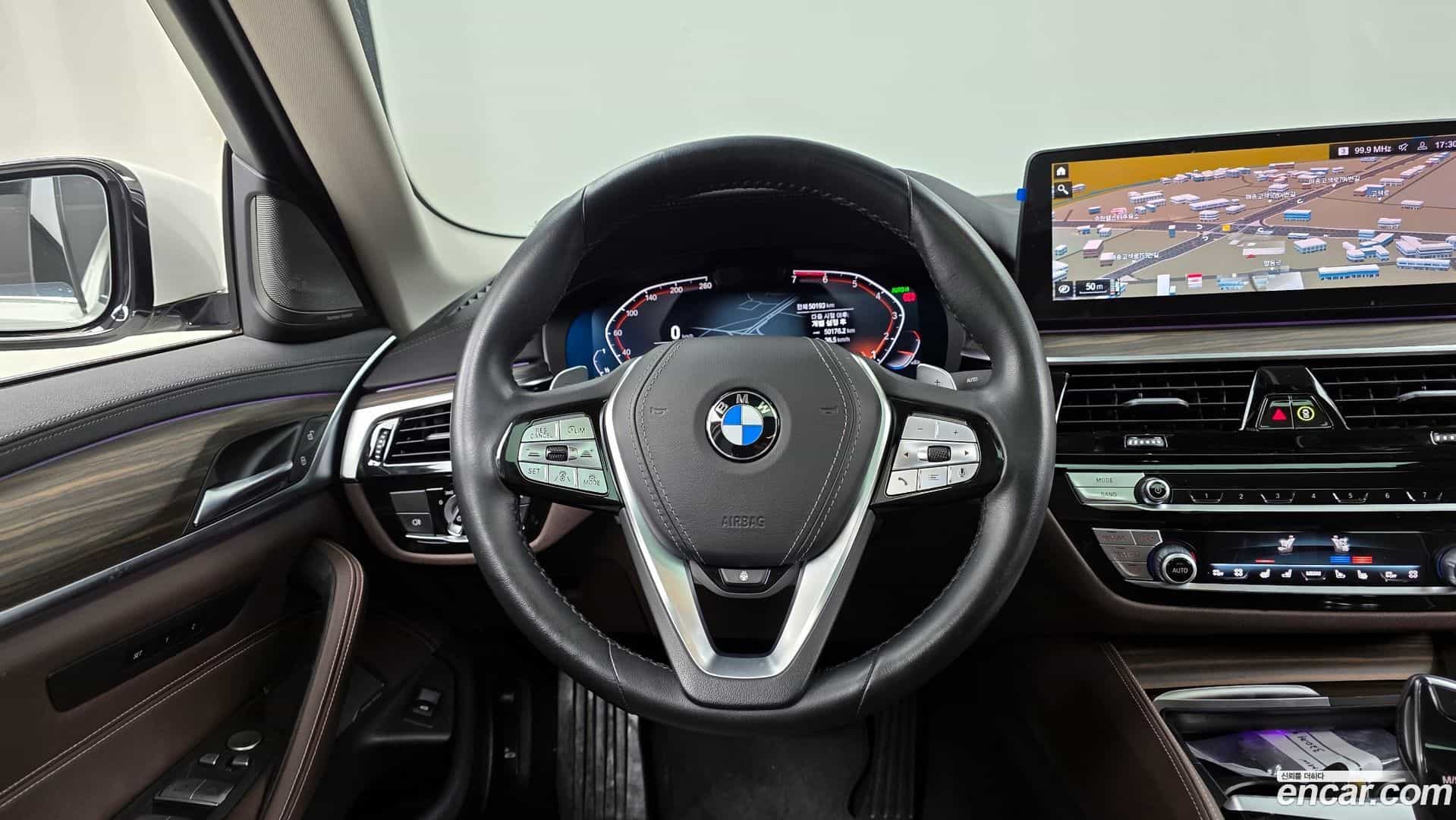 5-Series BMW 2023.5-OPTION-017