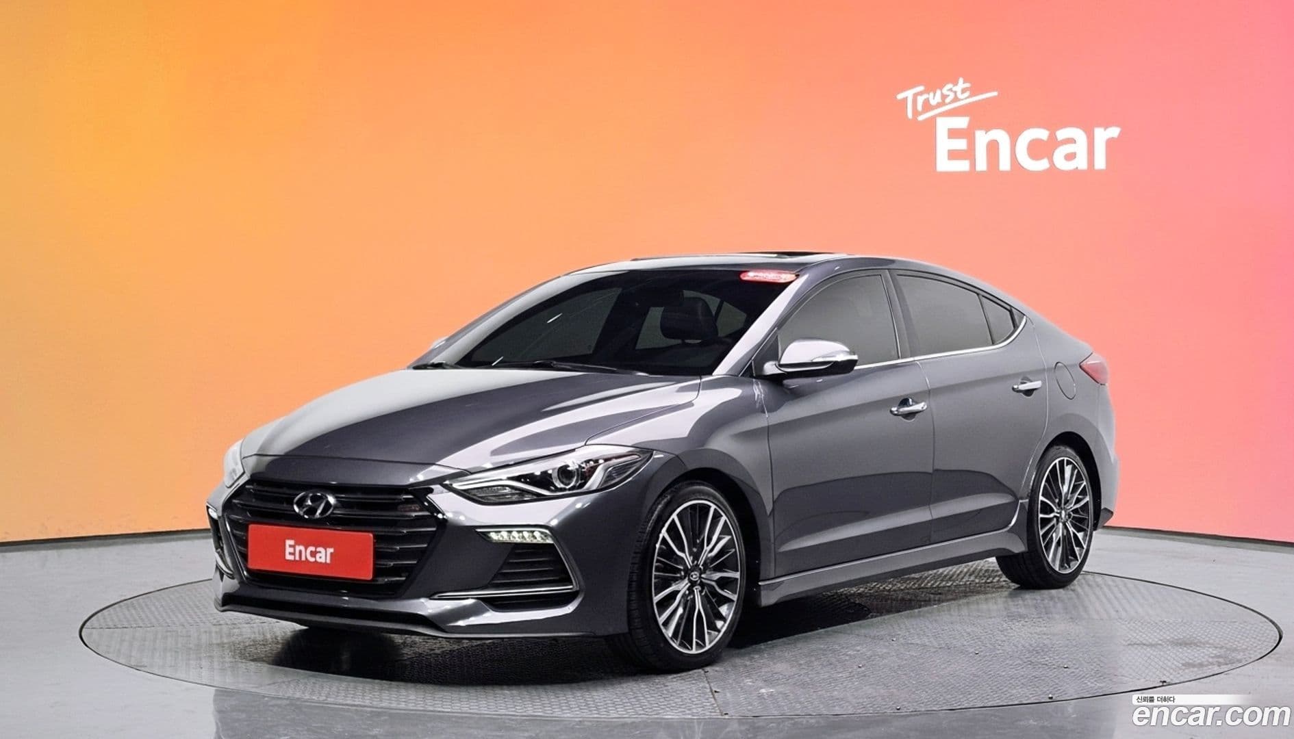 Main__Slider__Photo:AVANTE Hyundai 2017.8-0