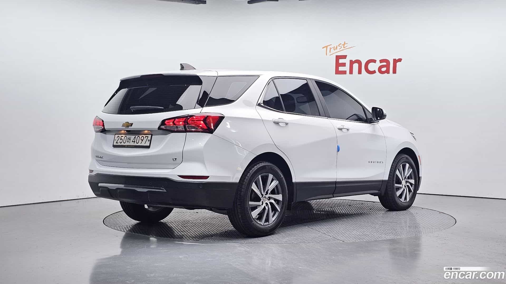 Equinox Chevrolet 2022.11-OUTER-002