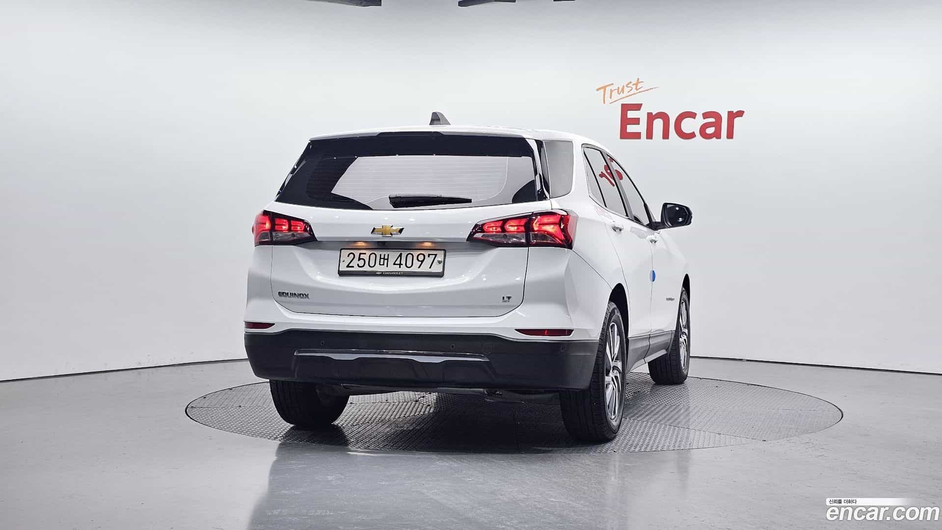 Equinox Chevrolet 2022.11-OUTER-004