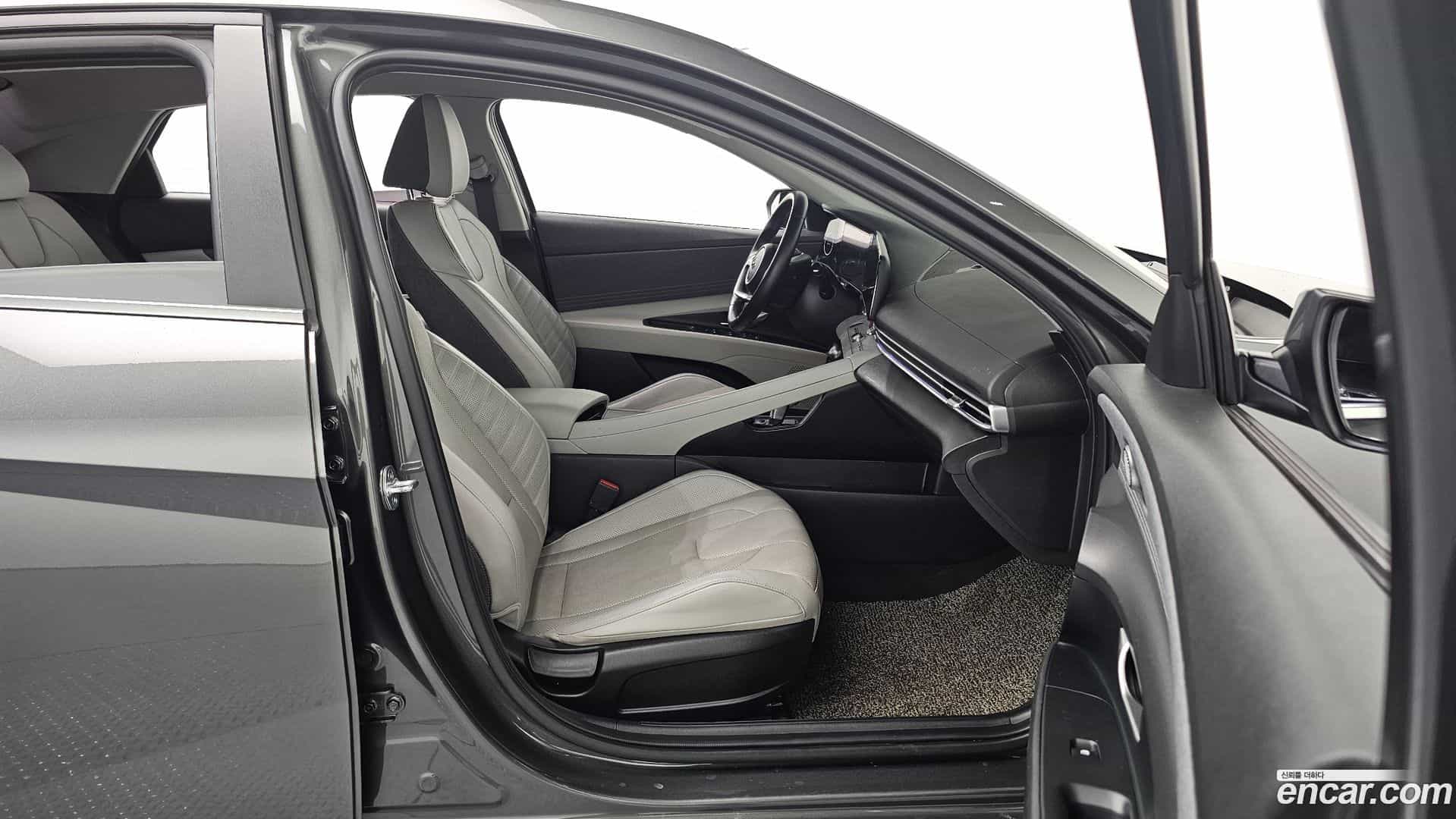 AVANTE Hyundai 2020.10-OPTION-016