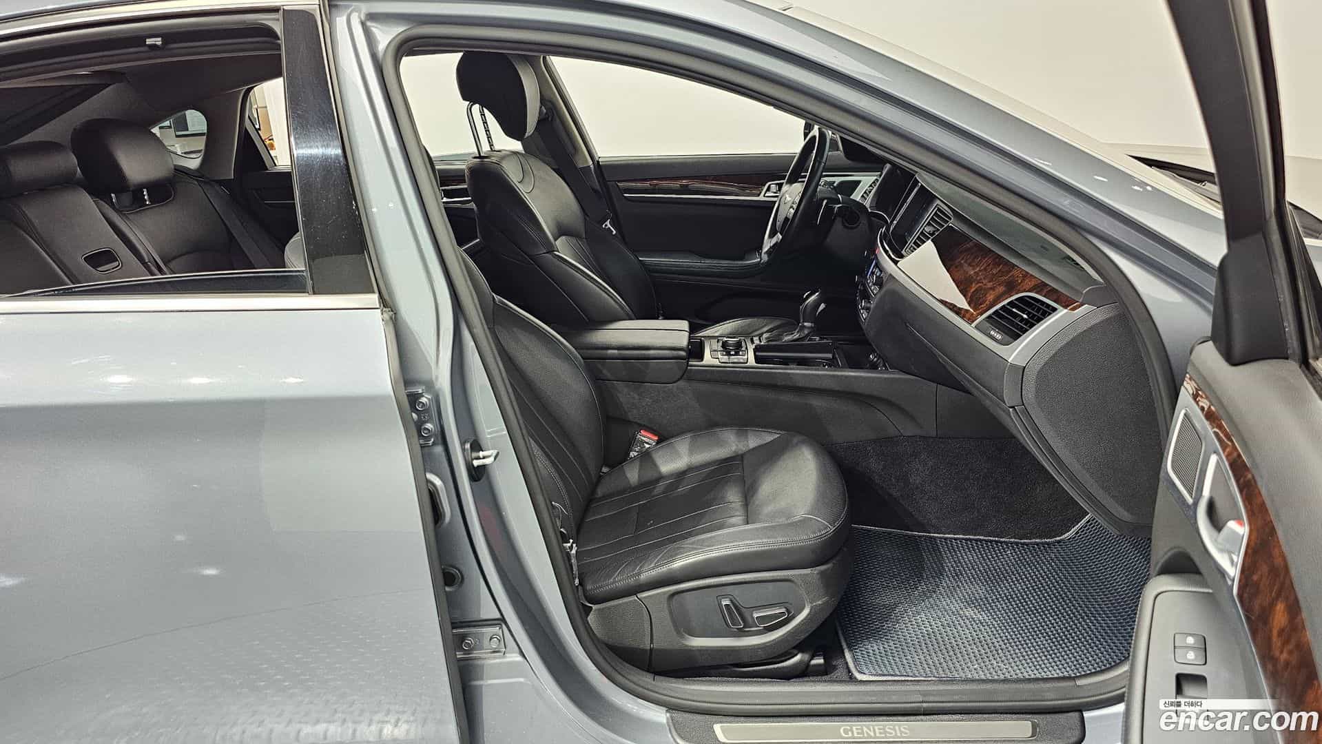 Genesis Hyundai 2016.6-INNER-010