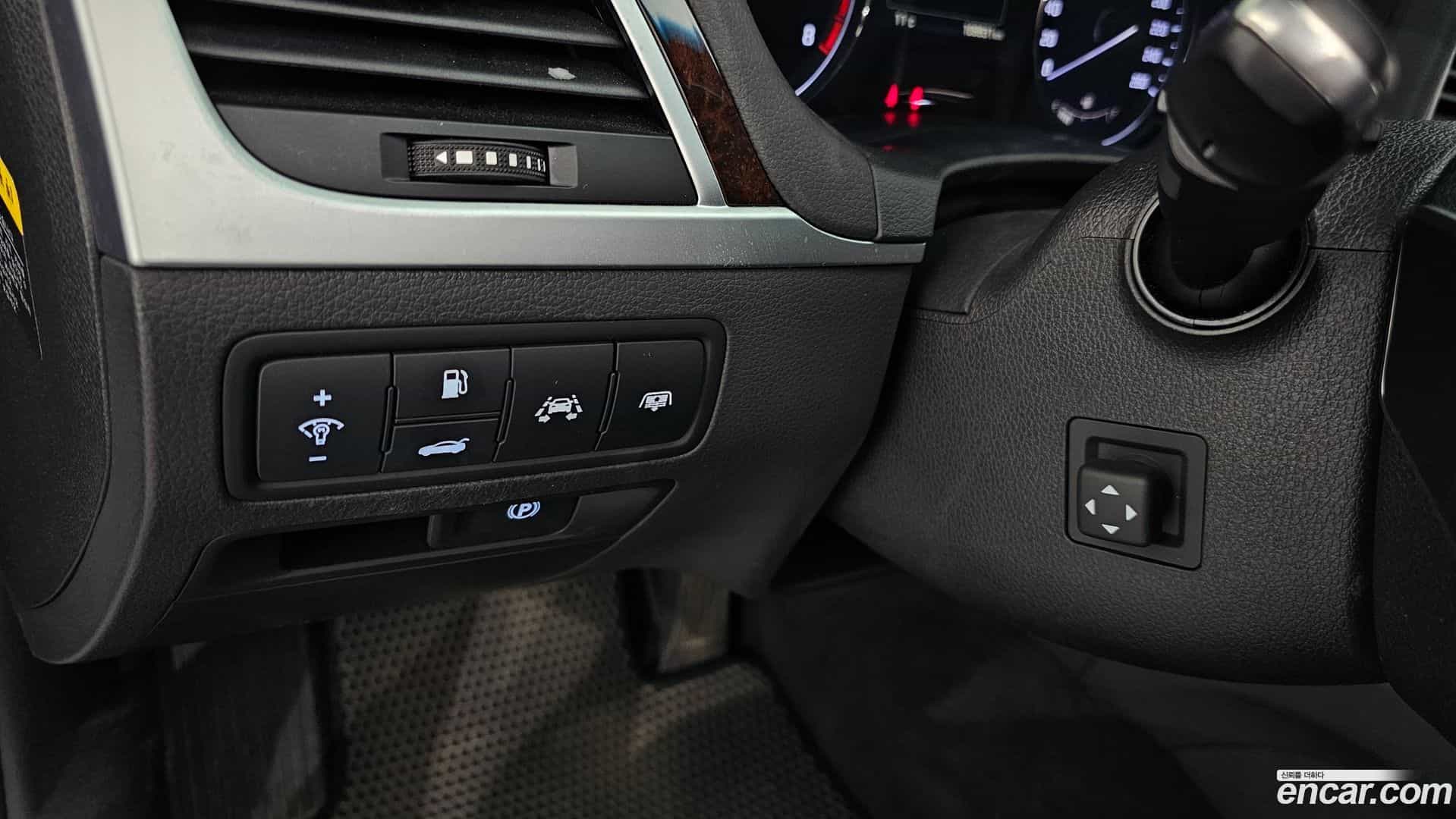 Genesis Hyundai 2016.6-OPTION-020