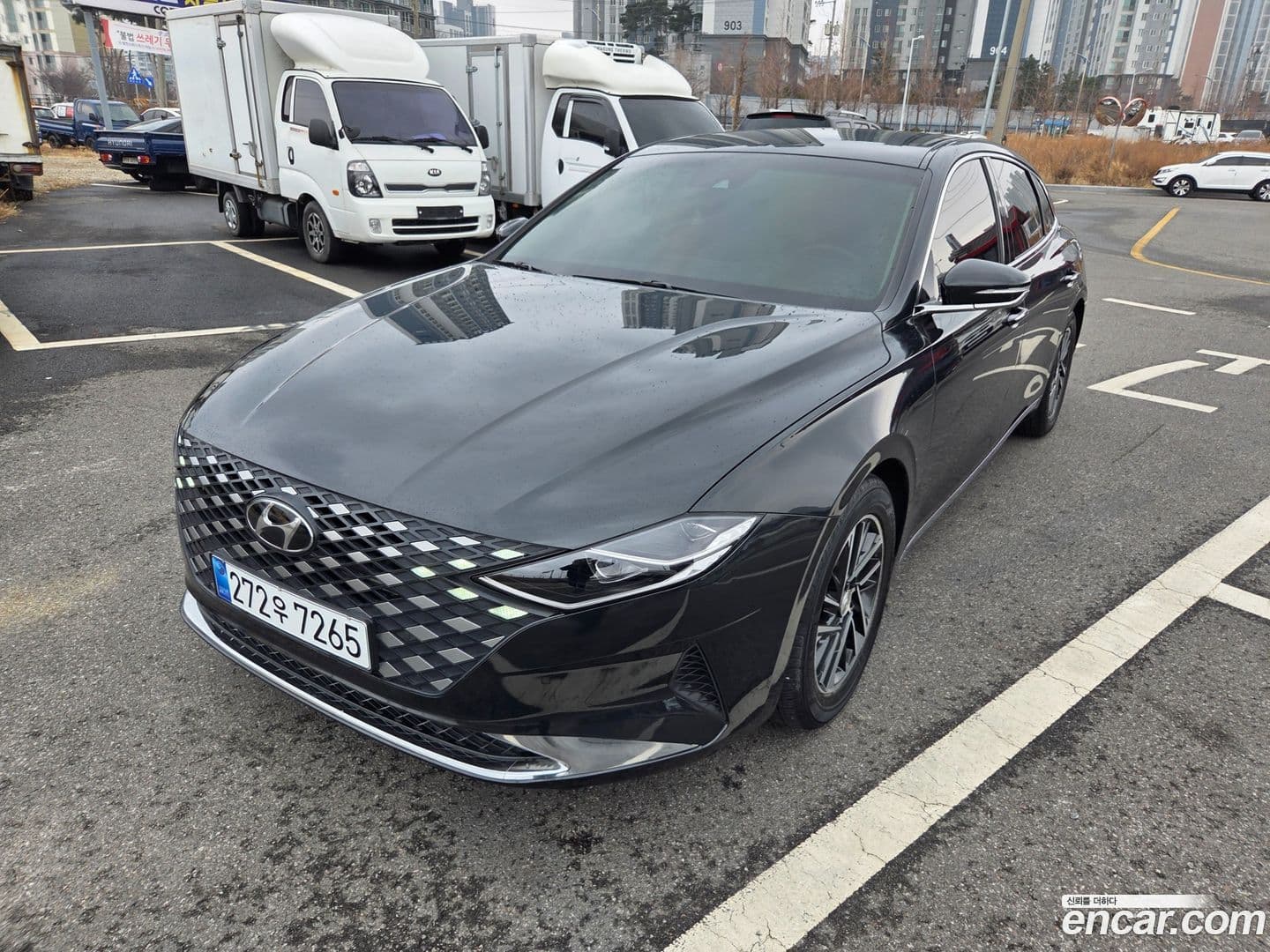 Main__Slider__Photo:Grandeur Hyundai 2021.0-0