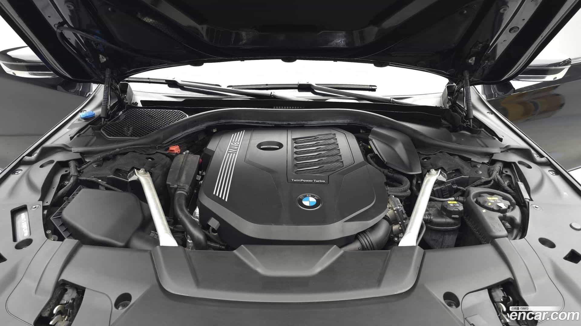 7-Series BMW 2020.11-INNER-006