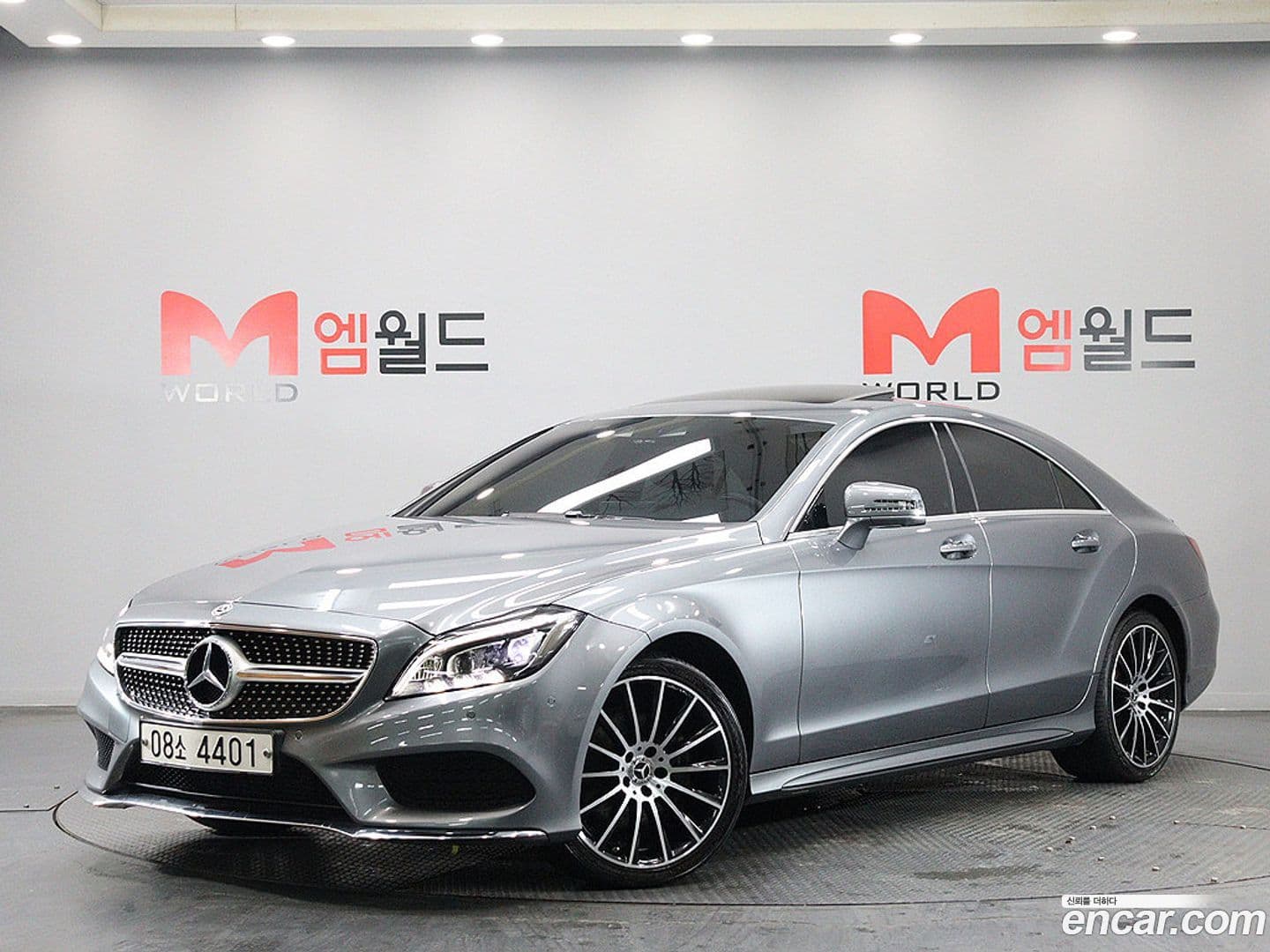 Main__Slider__Photo:CLS-Class Mercedes-Benz 2017.9-0