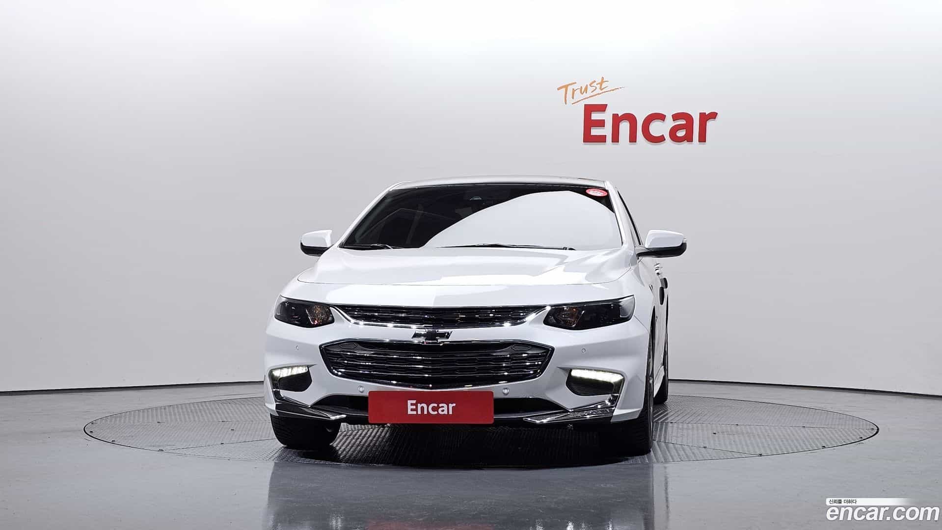 Malibu Chevrolet 2017.0-OUTER-003