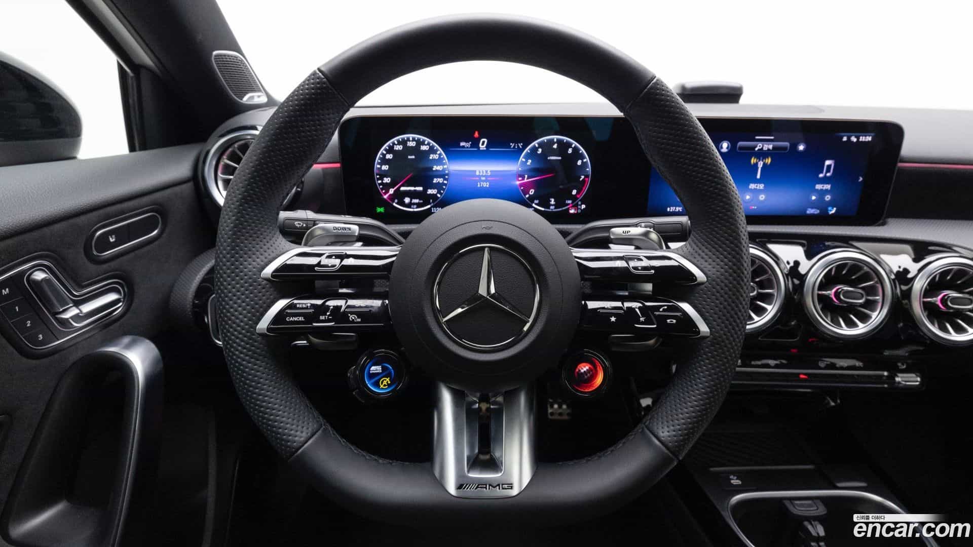 A-Class Mercedes-Benz 2025.6-OPTION-024