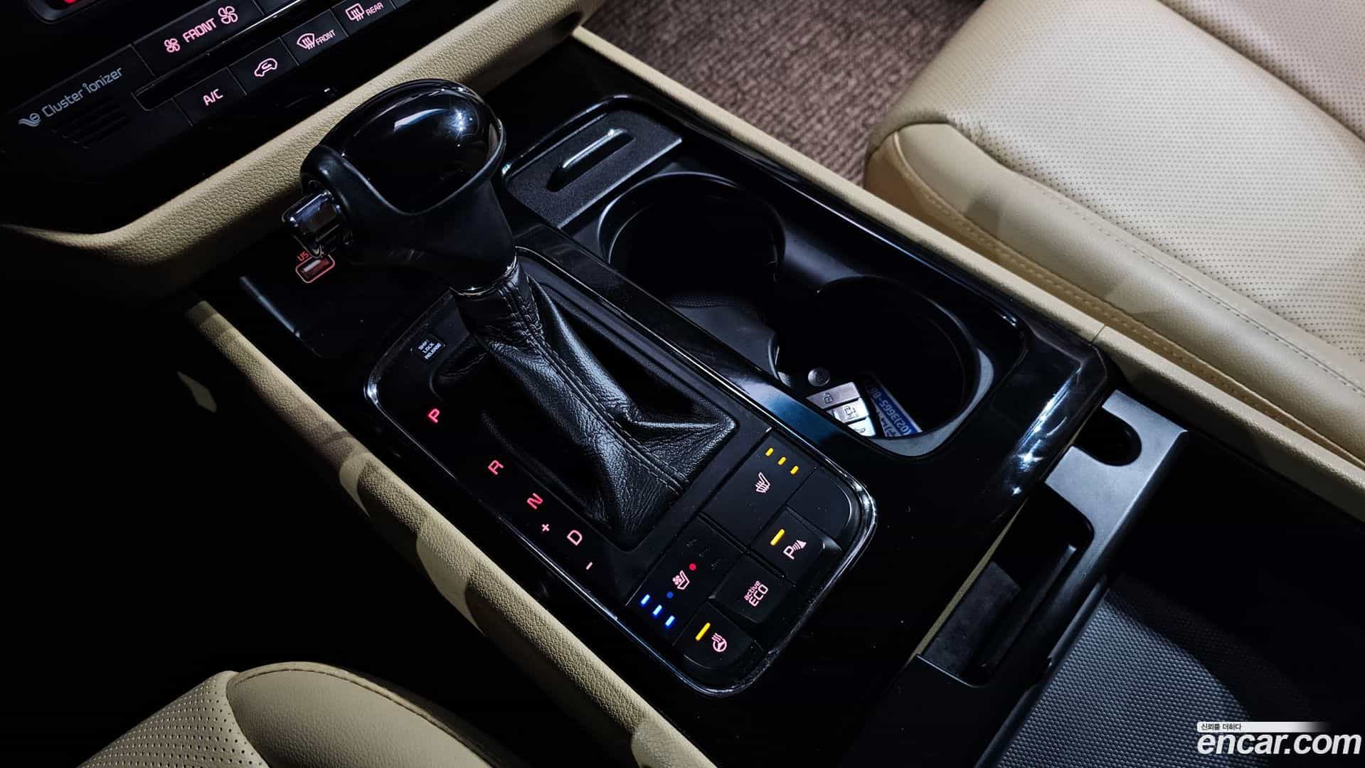 Canival Kia 2015.4-INNER-009