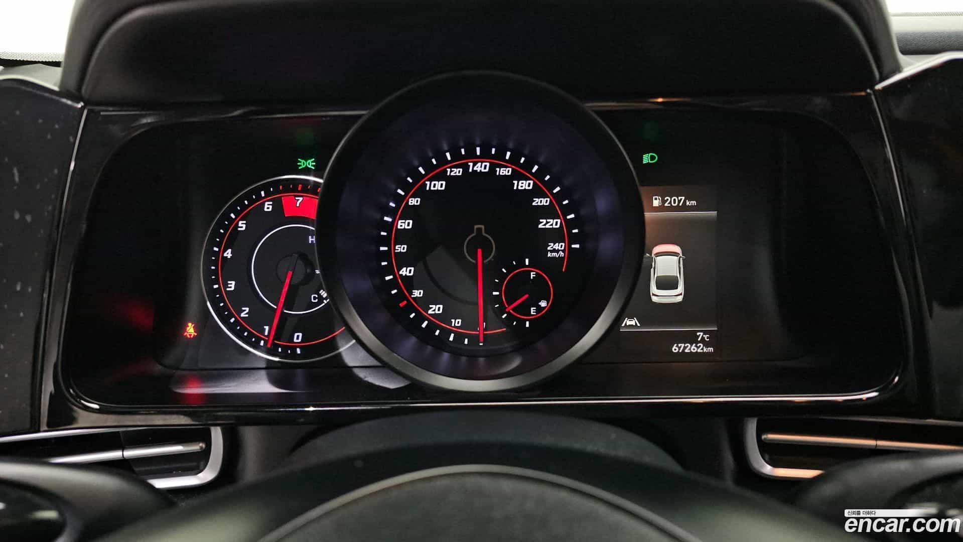 AVANTE Hyundai 2022.0-INNER-008