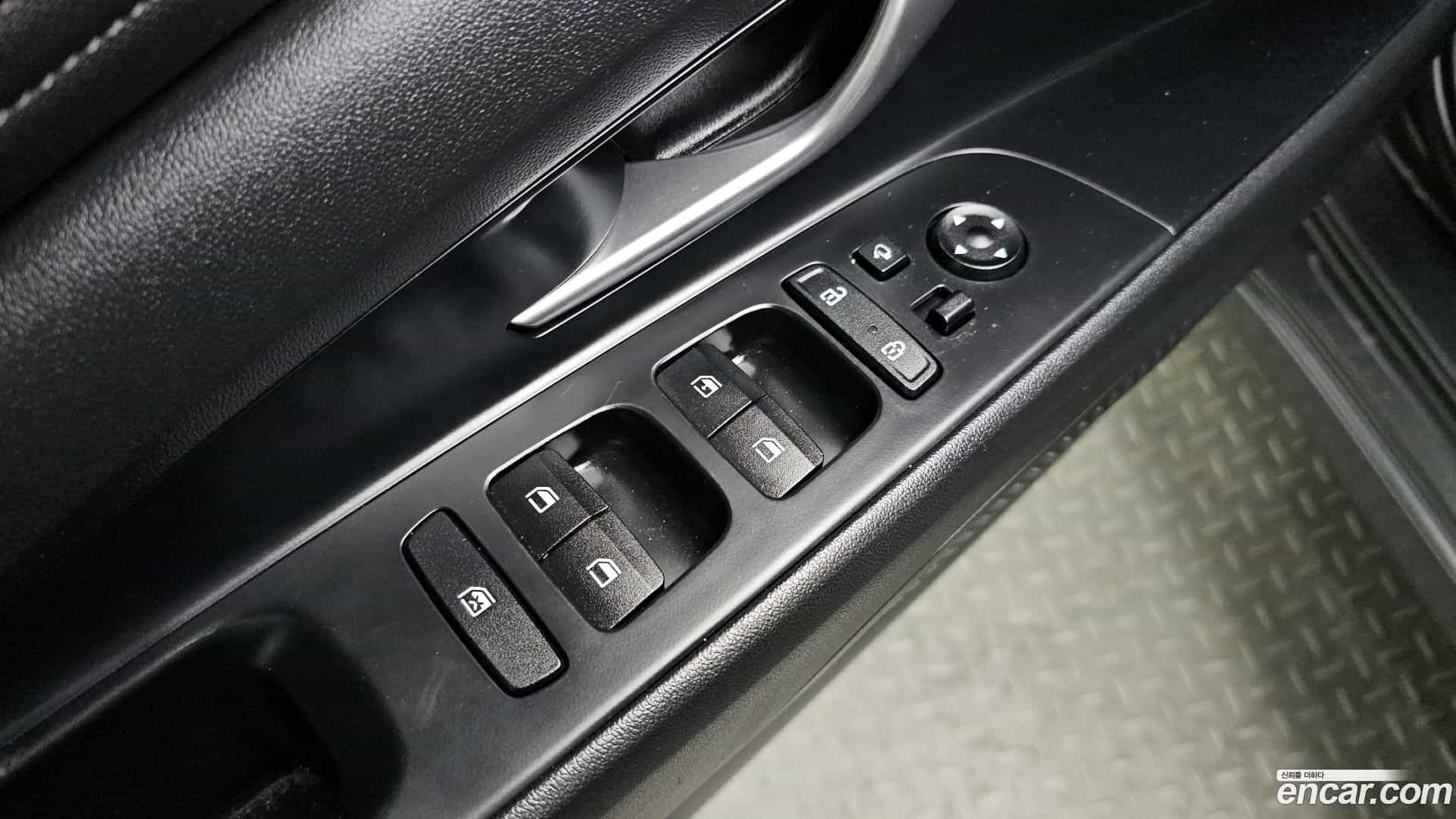 AVANTE Hyundai 2022.0-OPTION-018