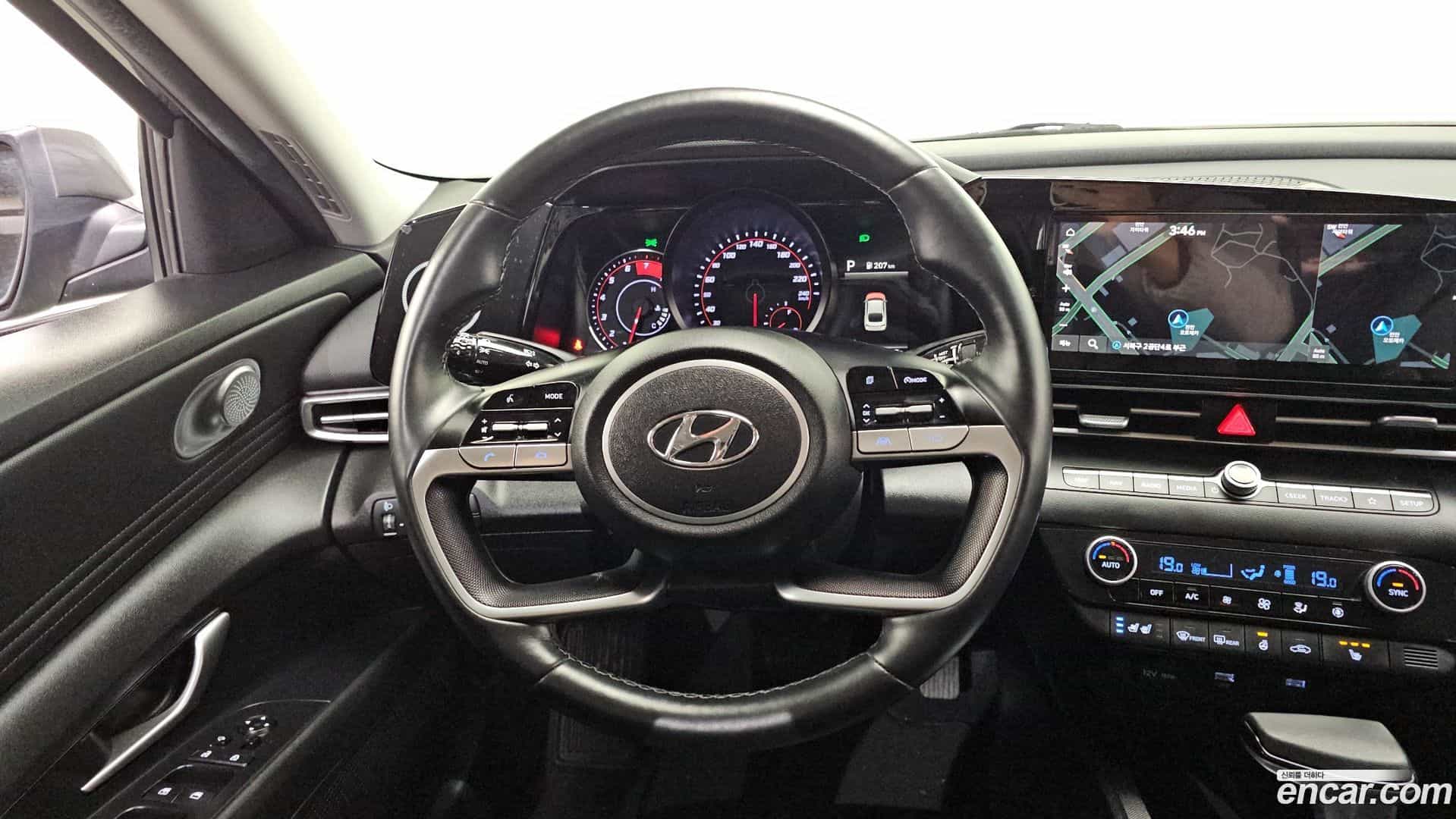 AVANTE Hyundai 2022.0-OPTION-020