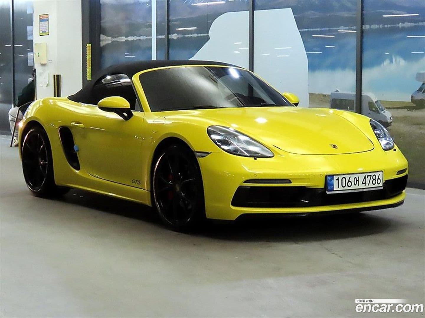 Main__Slider__Photo:718 Porsche 2019.7-0