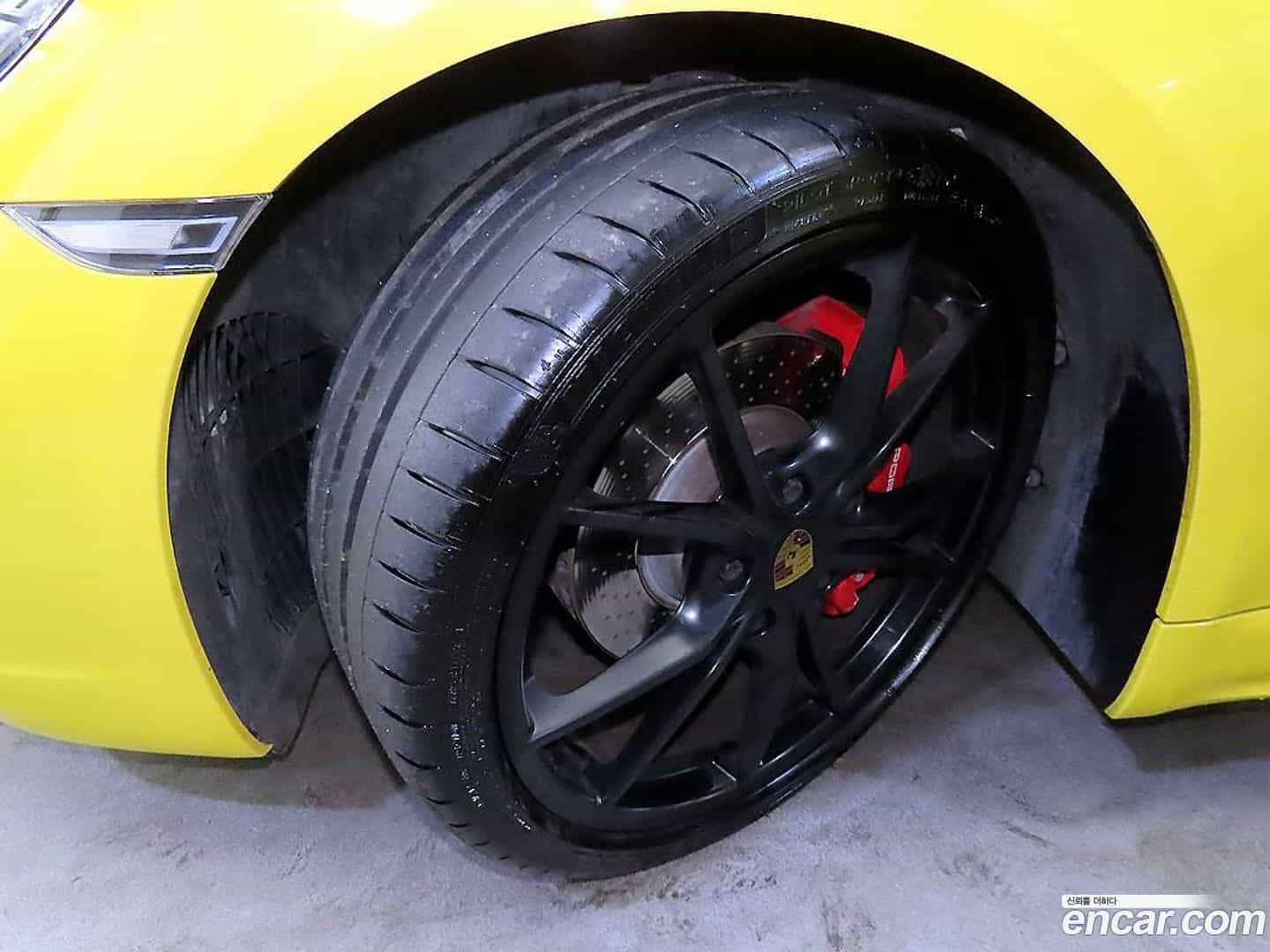 718 Porsche 2019.7-OPTION-024