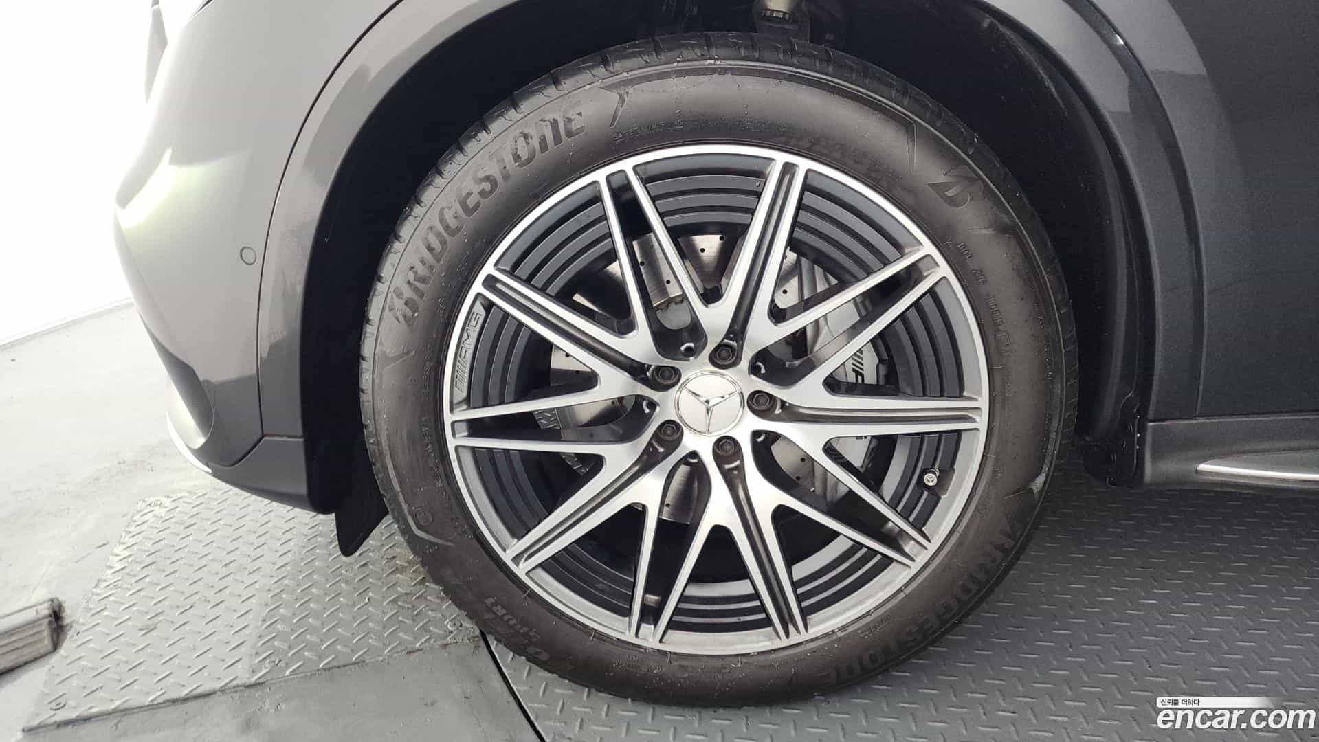 GLC-Class Mercedes-Benz 2024.9-OUTER-005