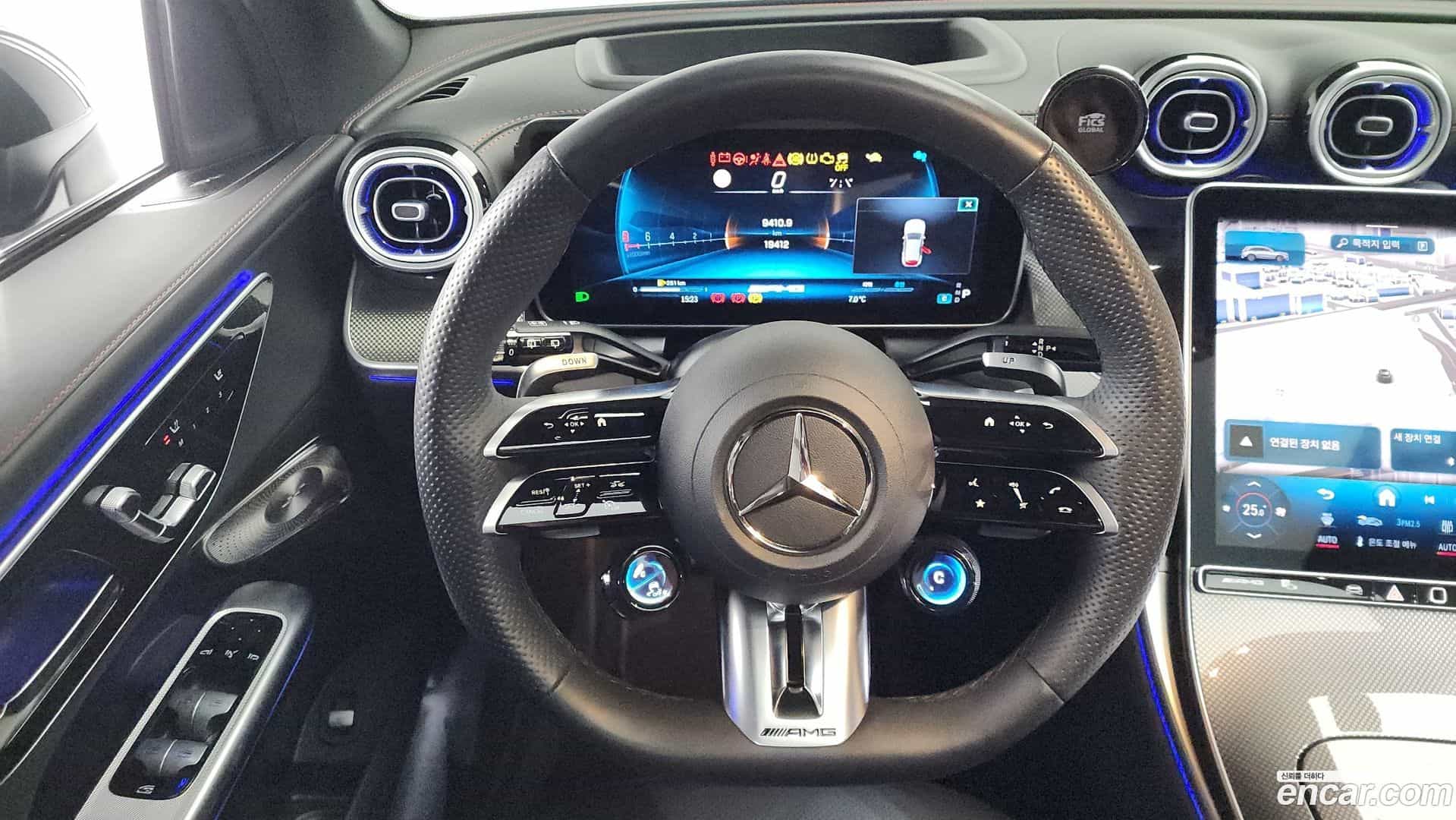 GLC-Class Mercedes-Benz 2024.9-OPTION-017